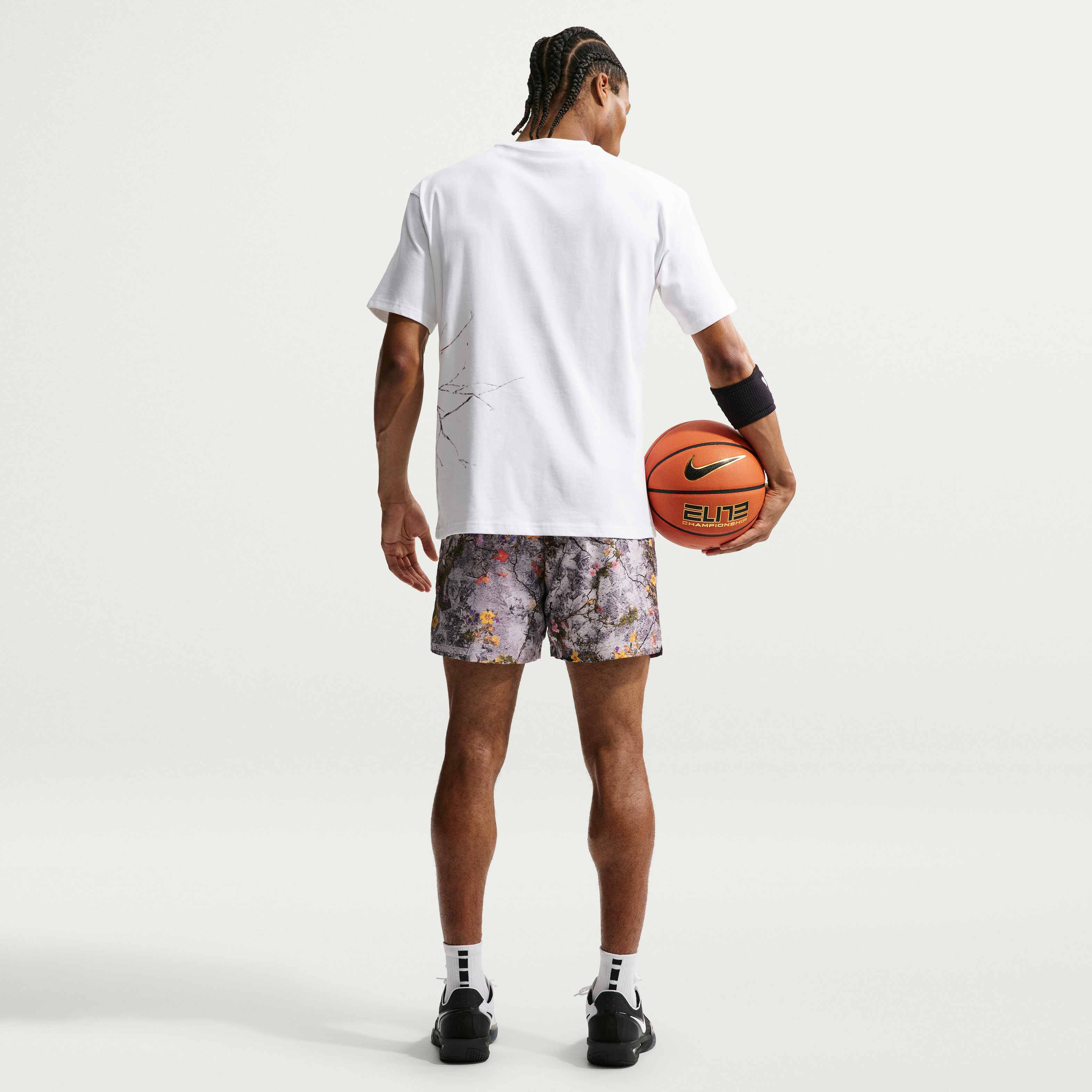 Nike image number 4