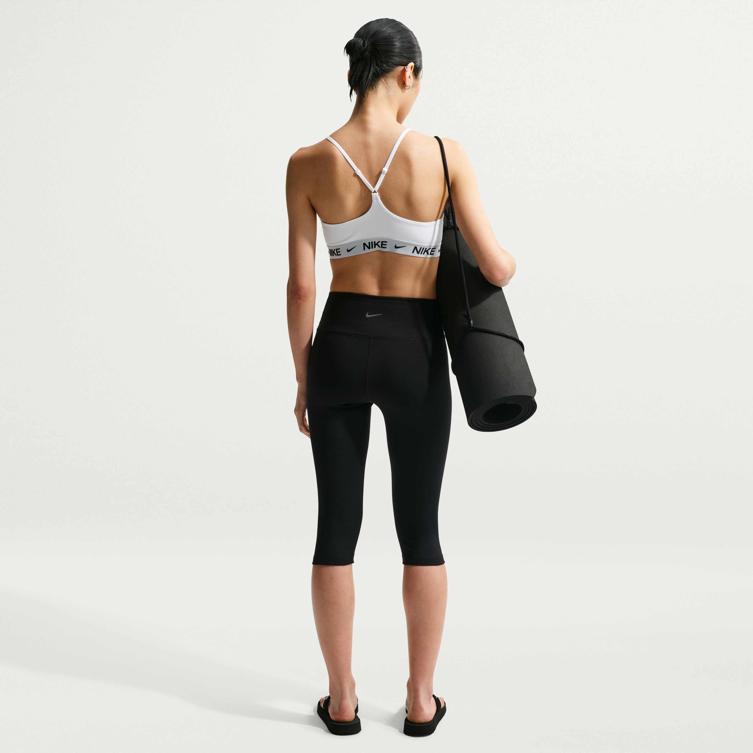 Nike Indy Light-Support image number 4