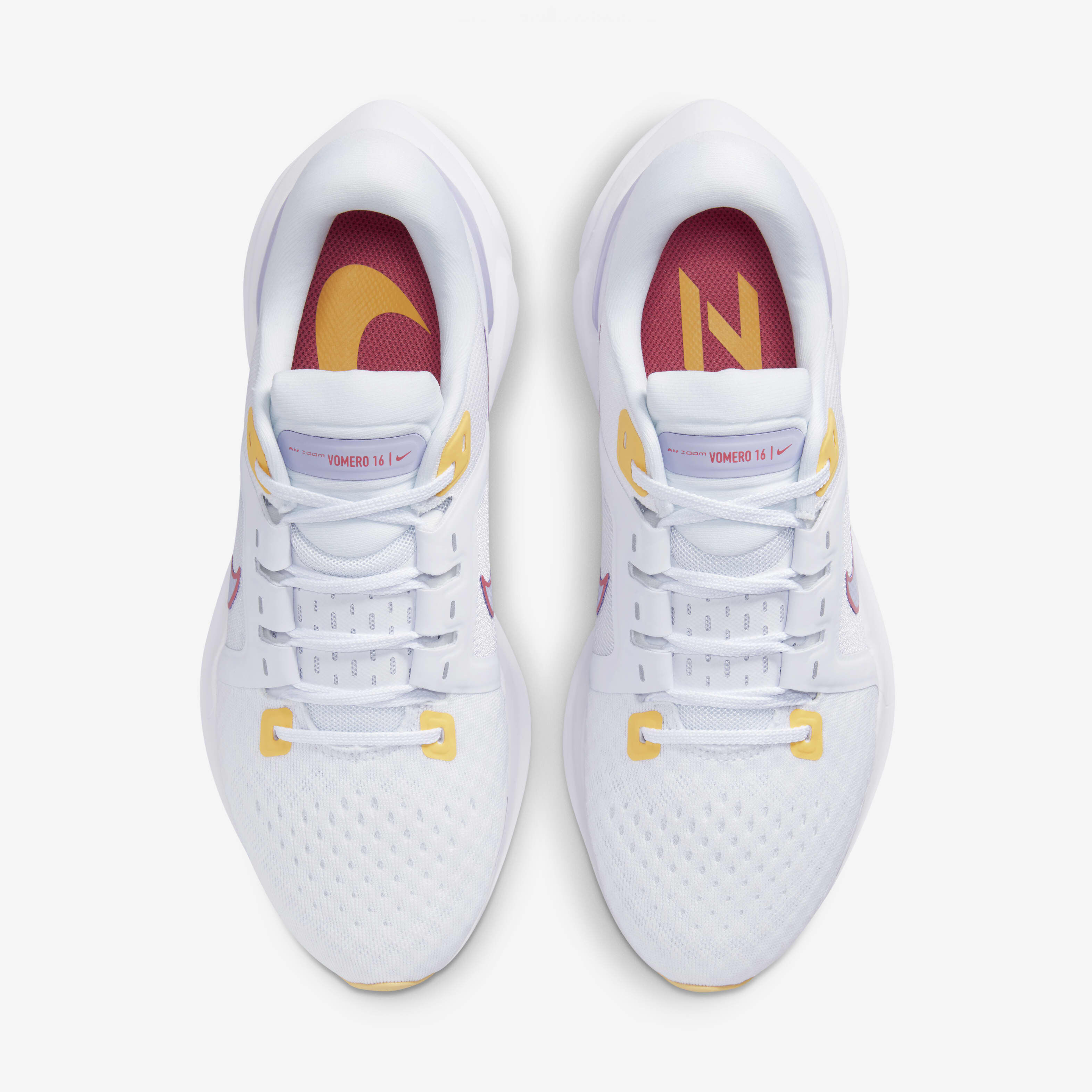 نايكي اير زووم فوميرو 16 image number 3