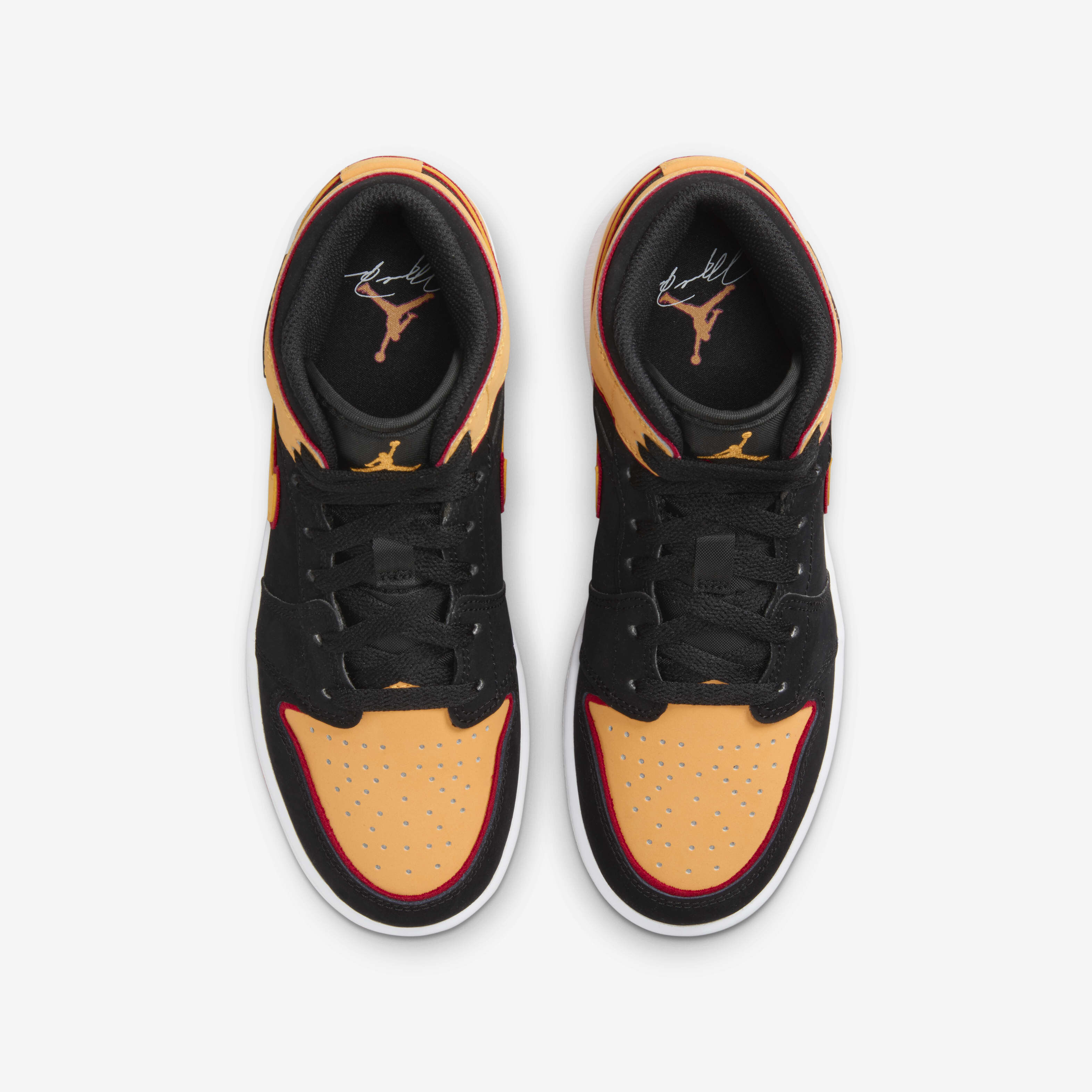 Air Jordan 1 Mid SE image number 3