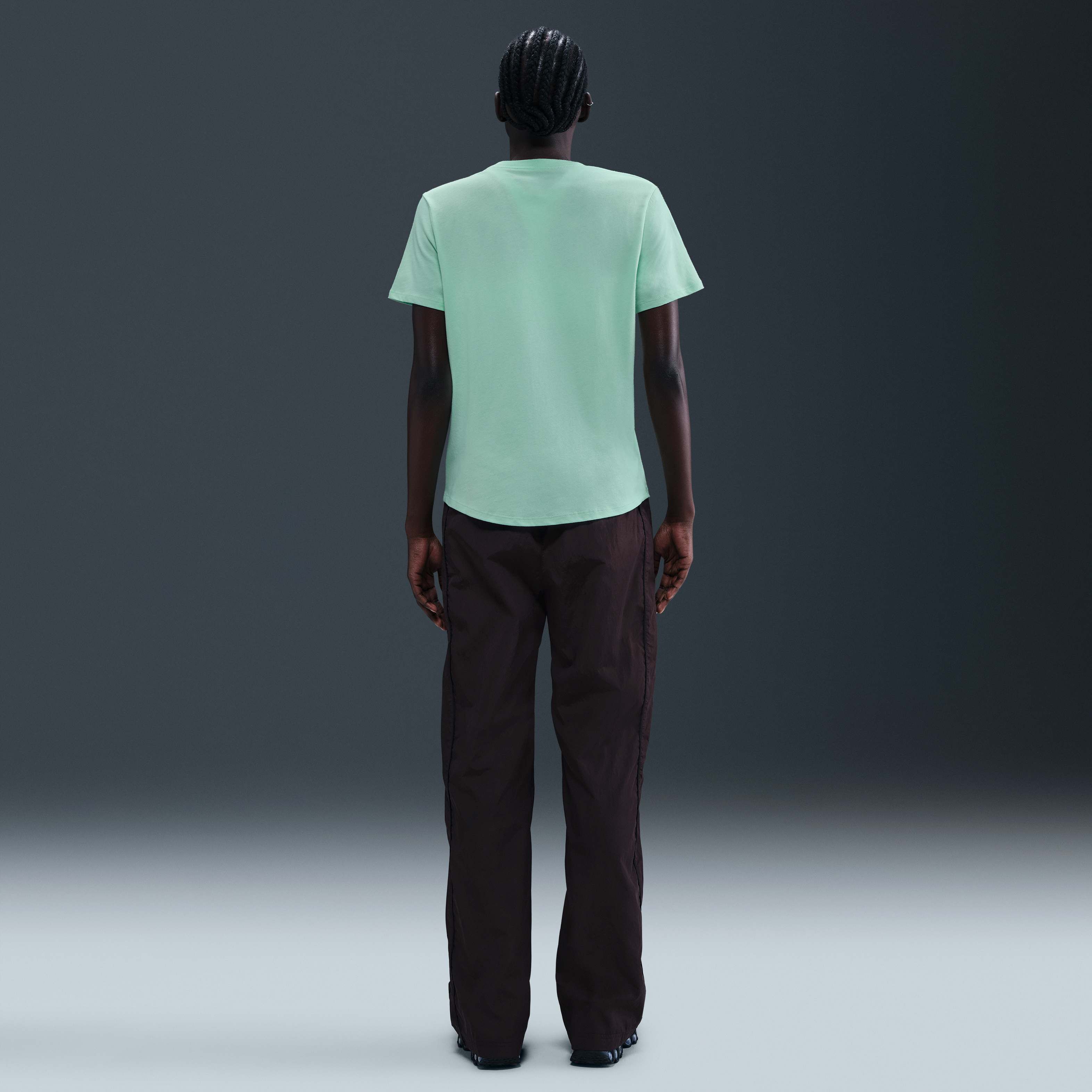 نايكي سبورتسوير كلوب ايسنشالز image number 4