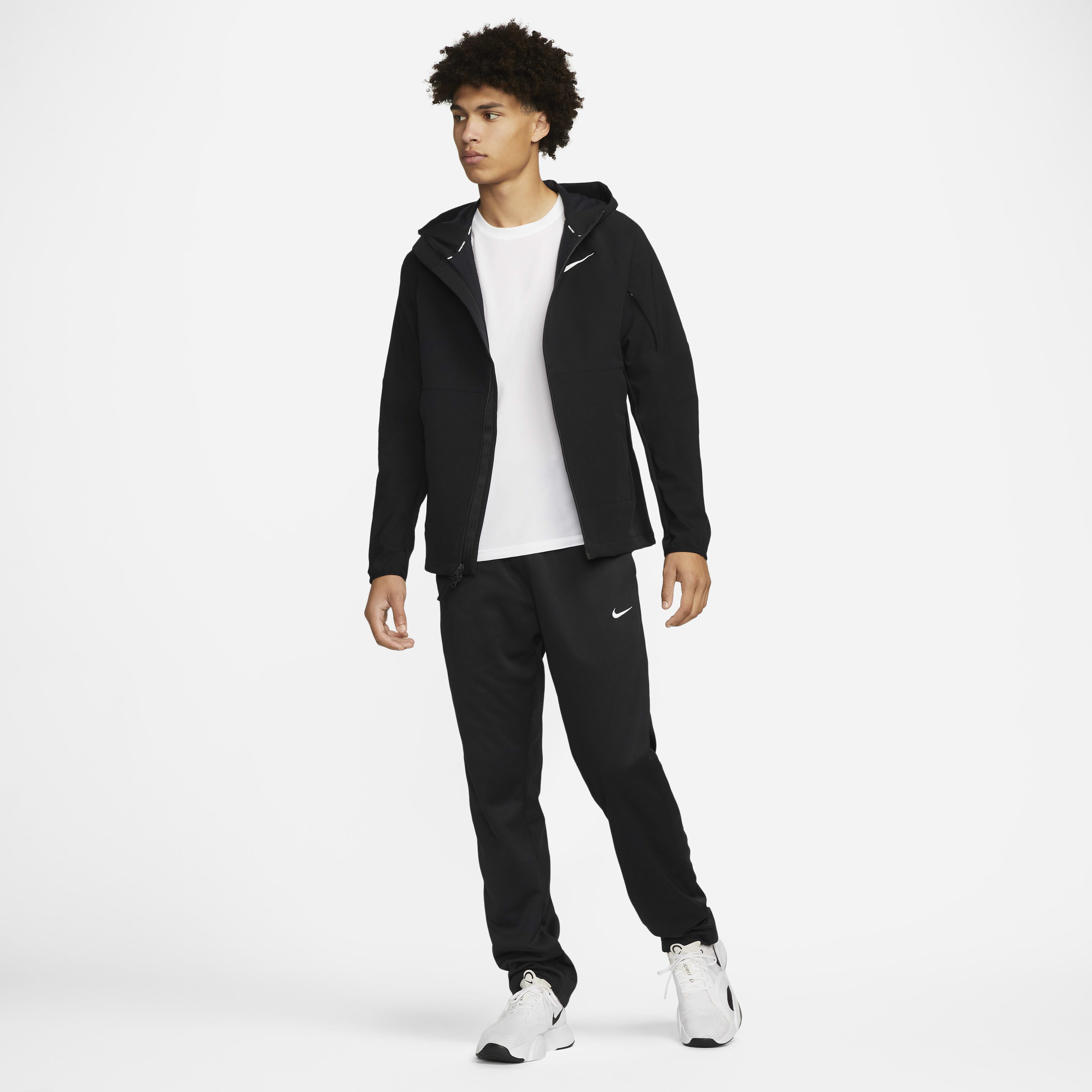 Buy Nike Pro Flex Vent Max Men s Dri FIT Winterized Fitness Jacket Nike Kuwait Official