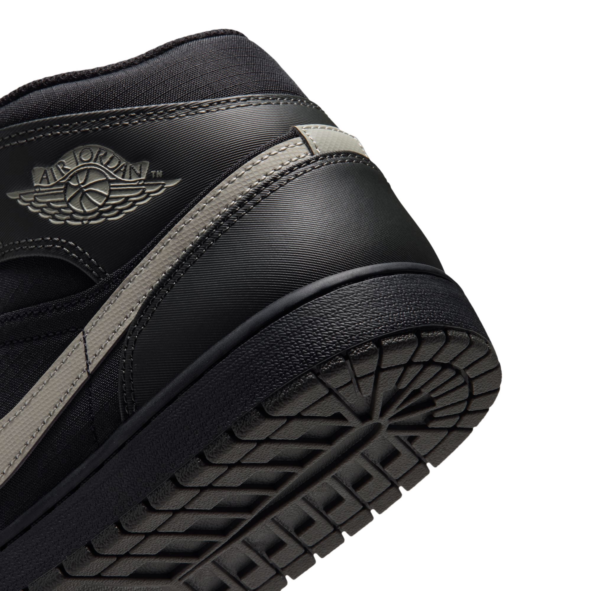 Air Jordan 1 Mid Utility image number 10