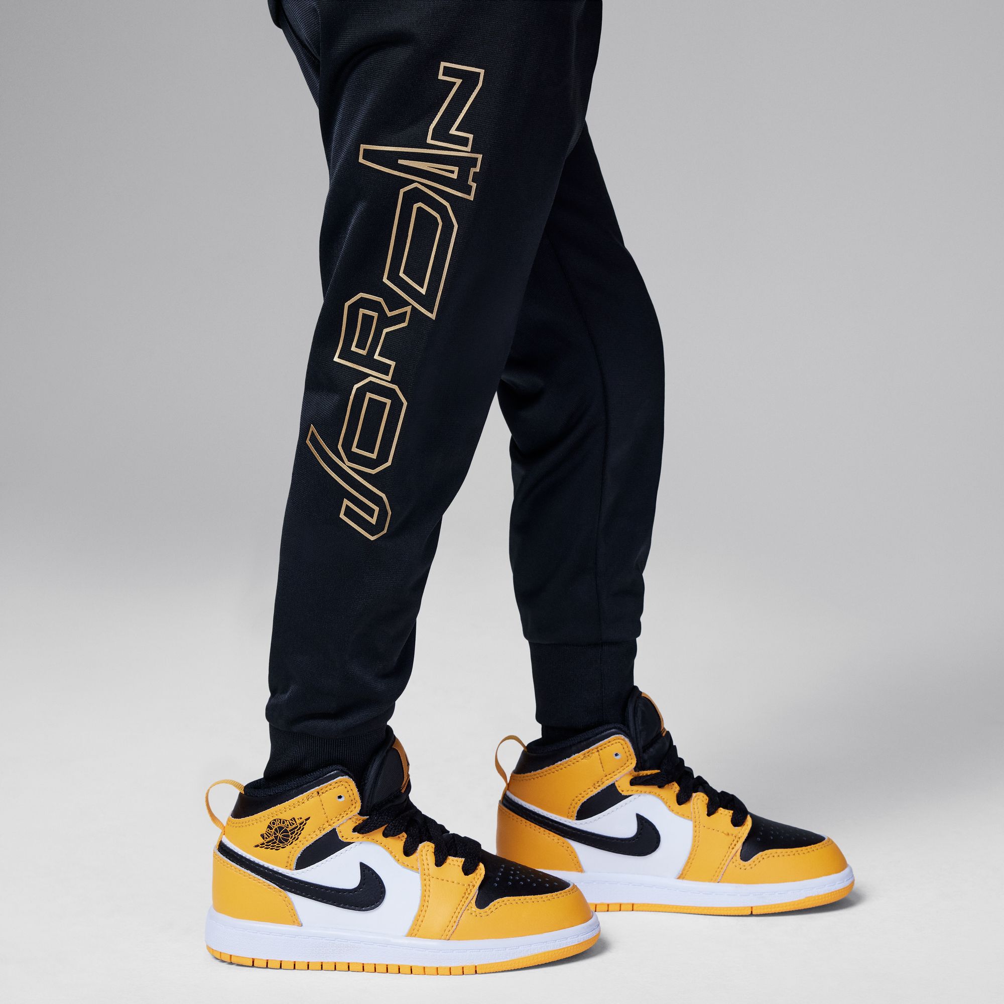 طقم جوردن تك فلايت تريكو image number 4