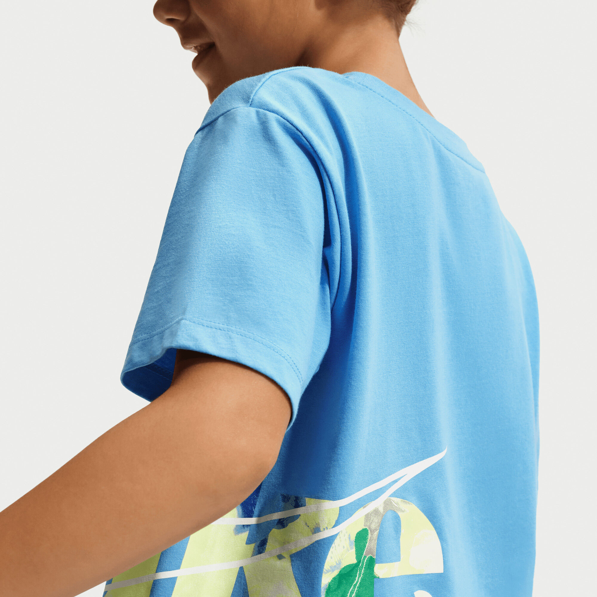 Nike Move With Nature image number 3