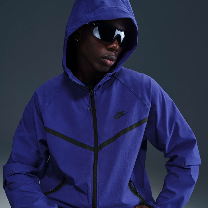 نايكي تك ويندرانر image number 2 نايكي تك ويندرانر image number 2