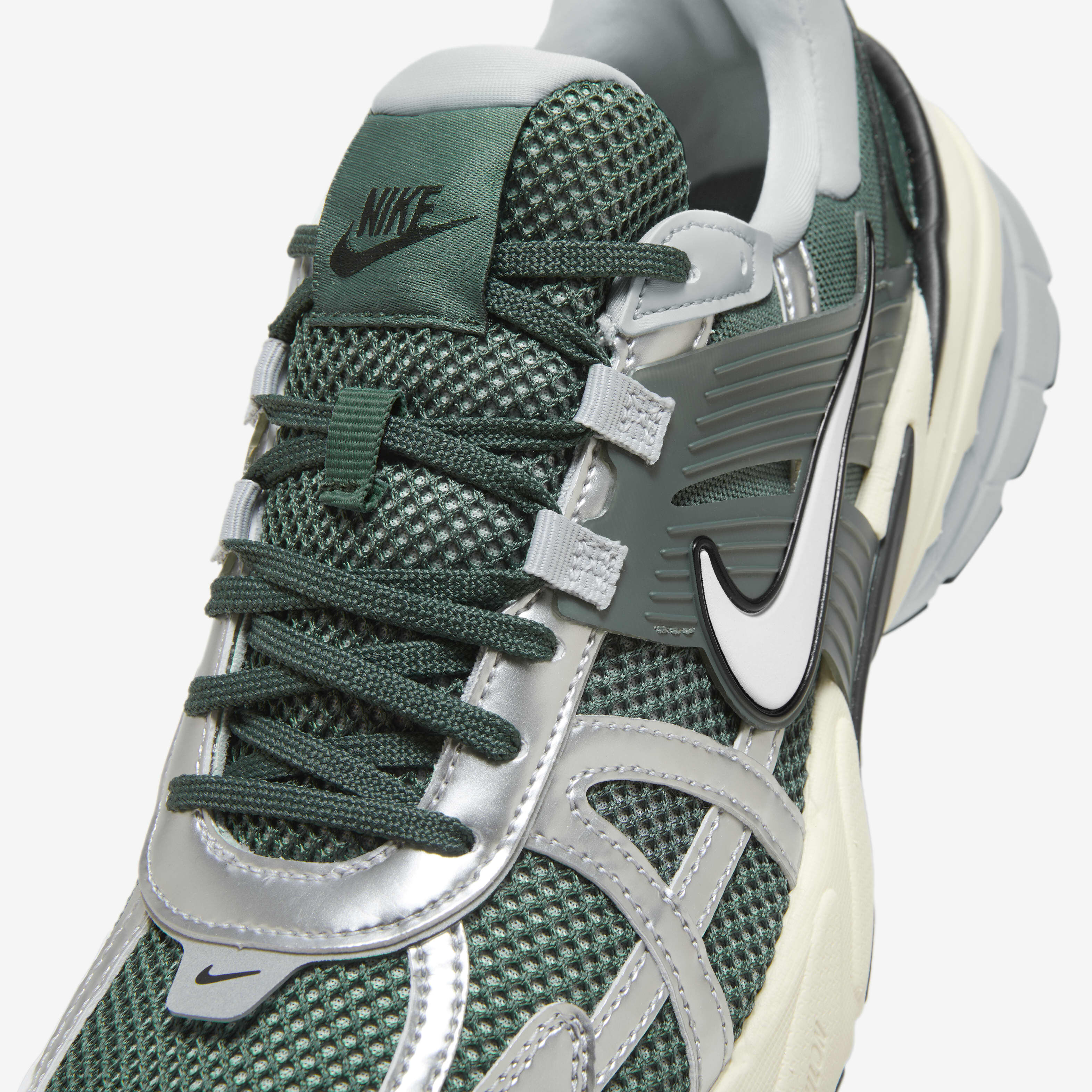 نايكي V2K رن image number 6