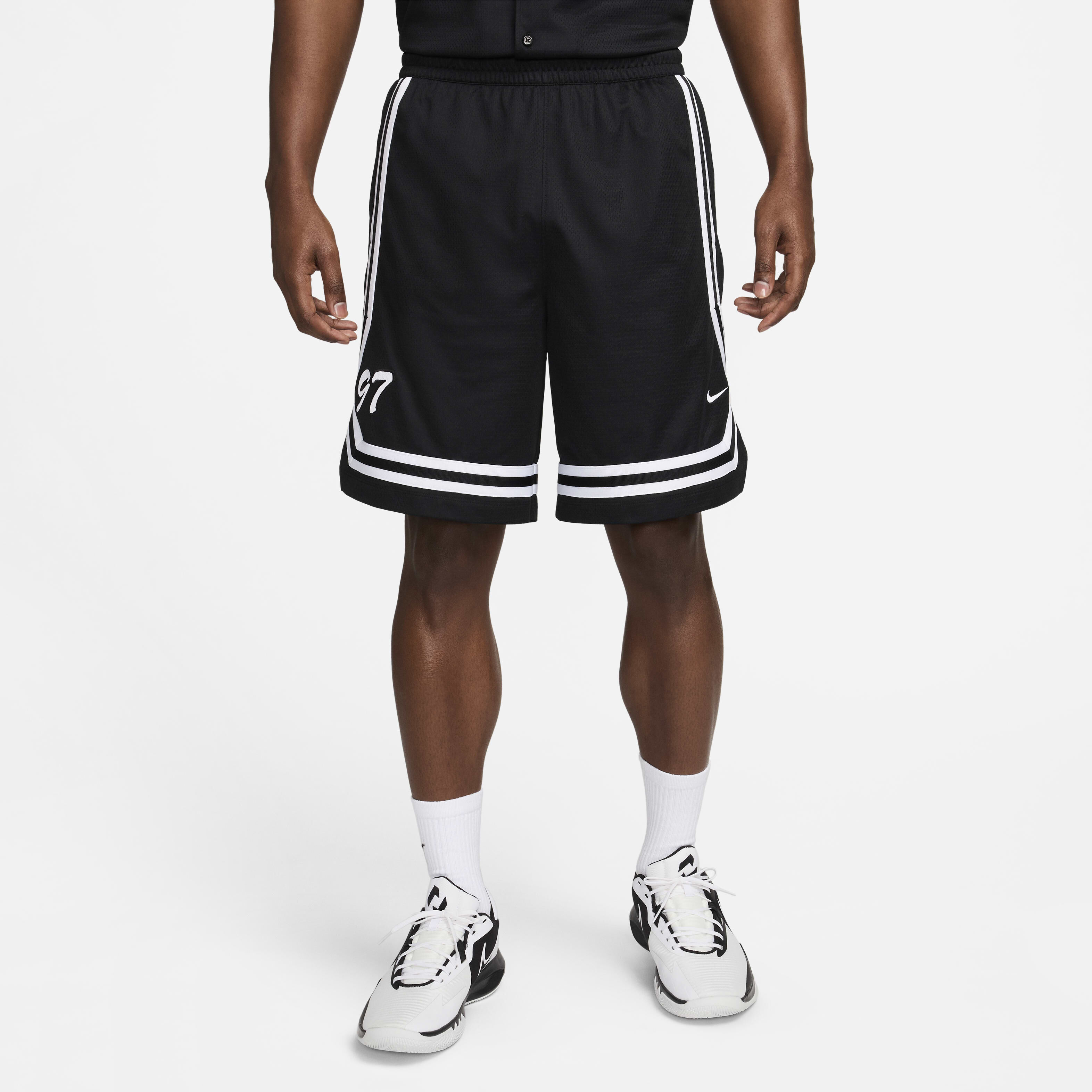 Nike short basket discount