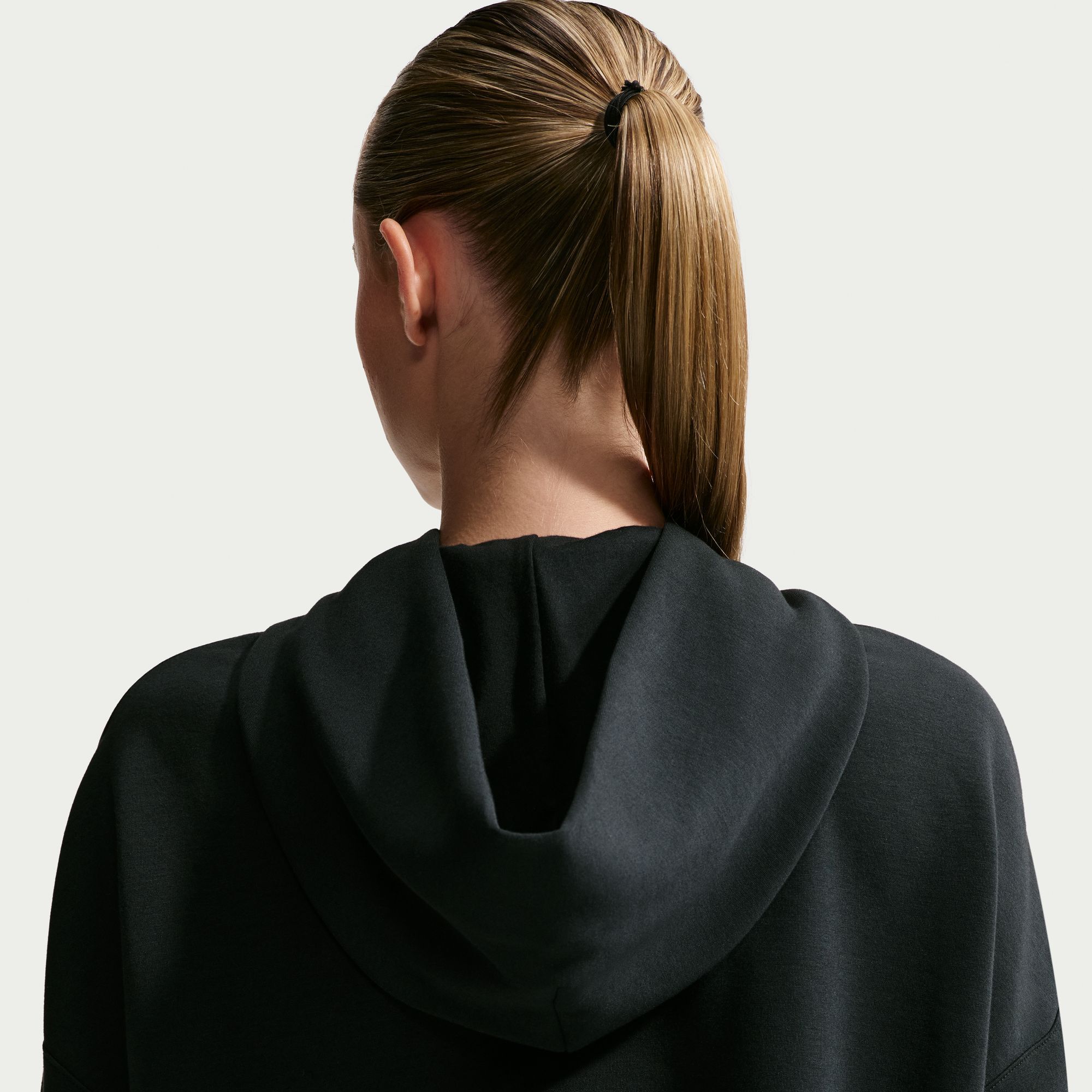 نايكي 24.7 امبوسبلي سوفت image number 4