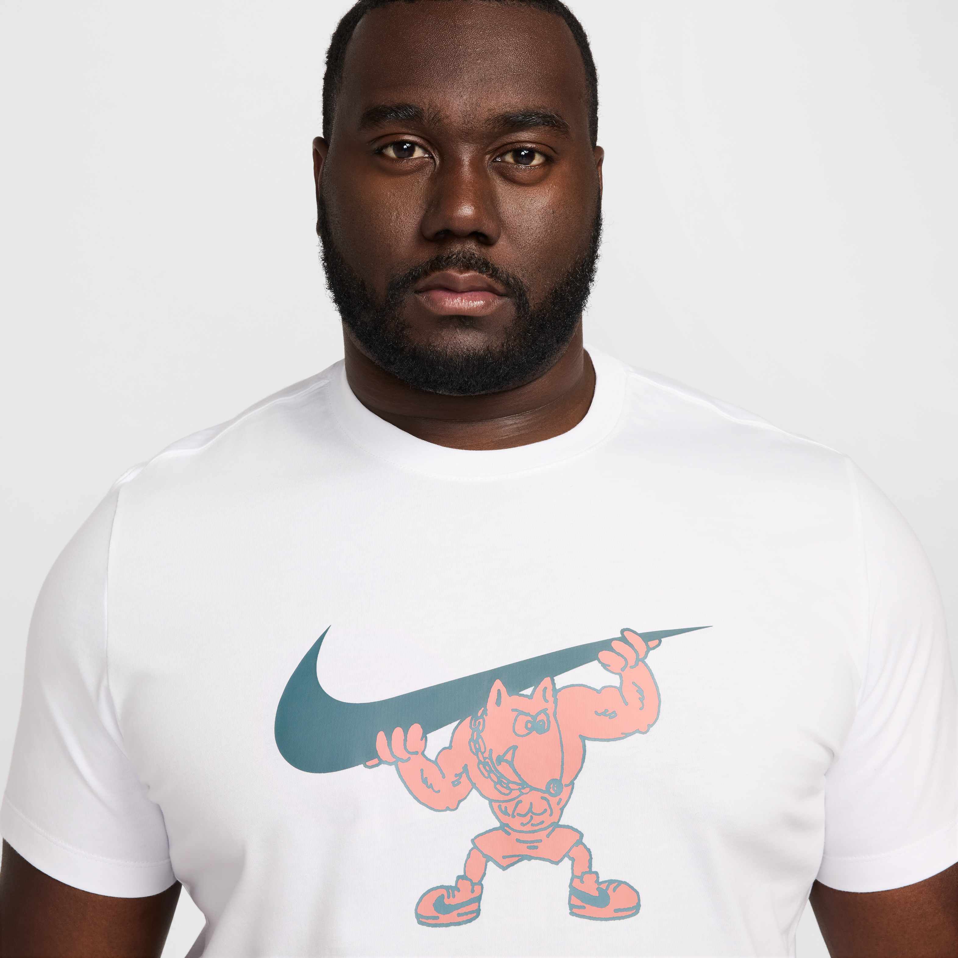 Buy Nike Men's Fitness T-Shirt - White | Nike Kuwait Official