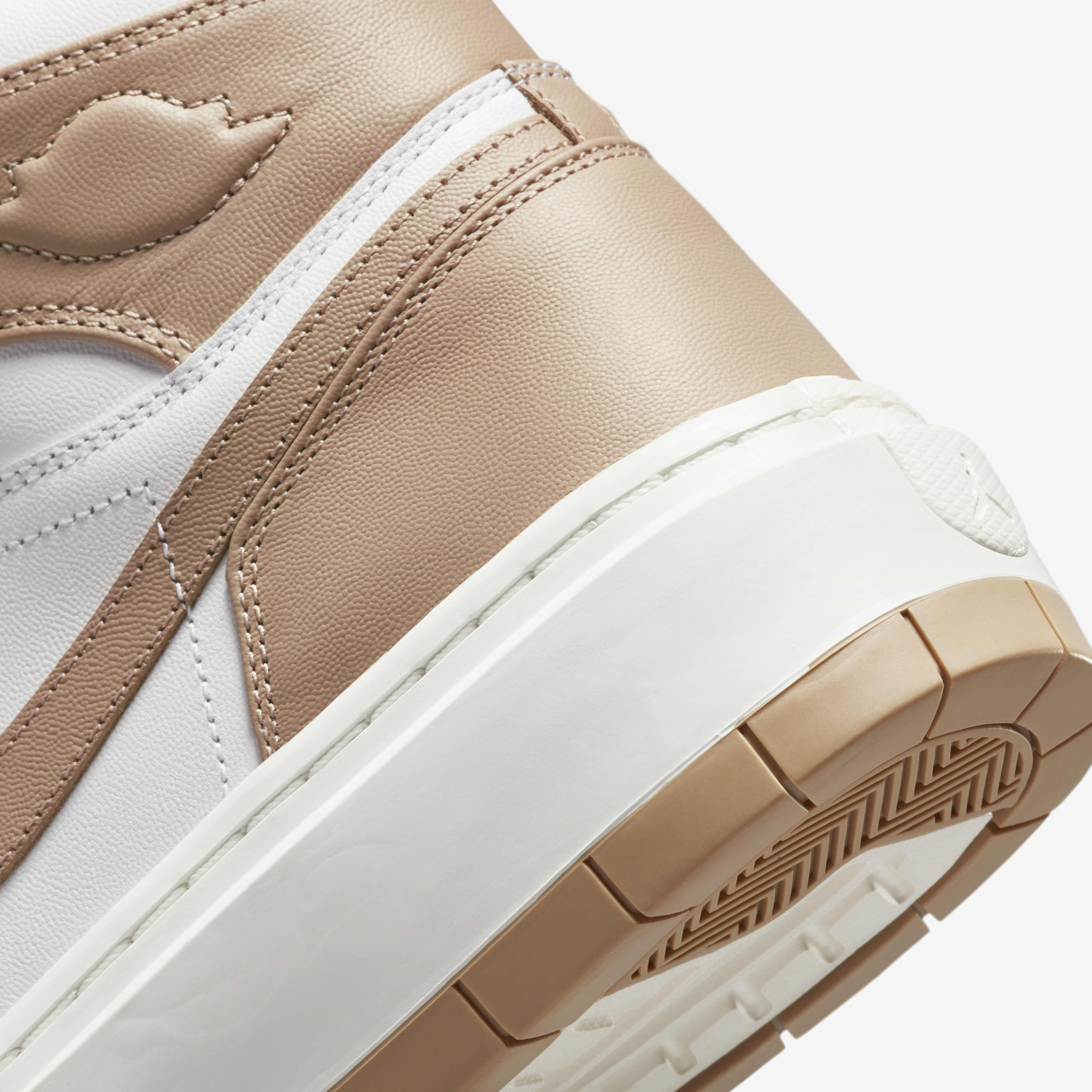 Air Jordan 1 Elevate High image number 7