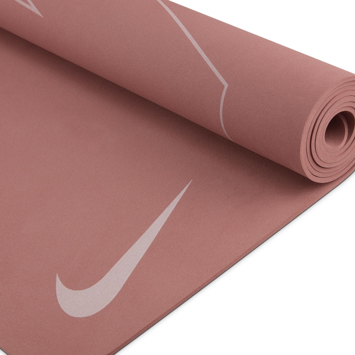 Nike yogamat hotsell