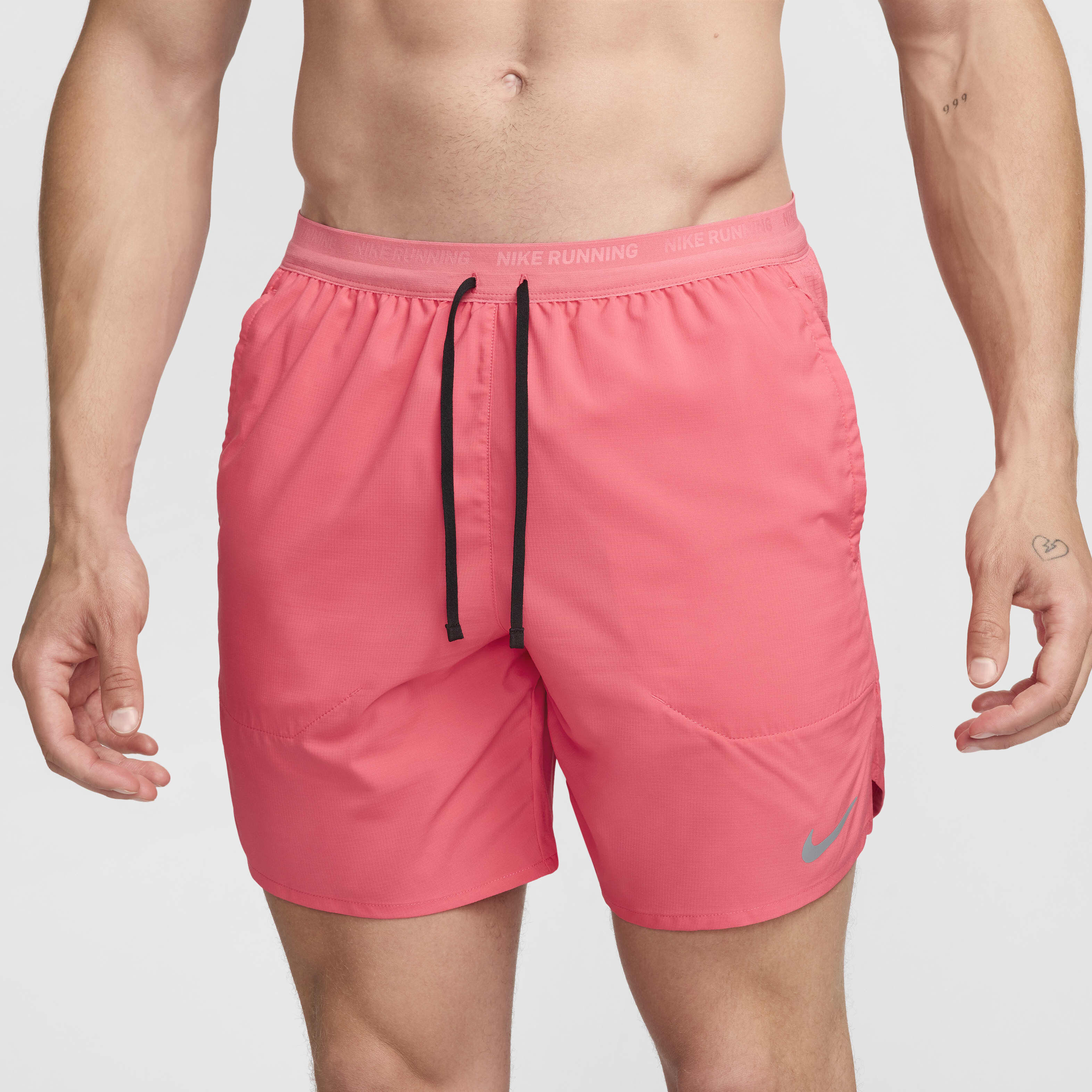 نايكي سترايد image number 1