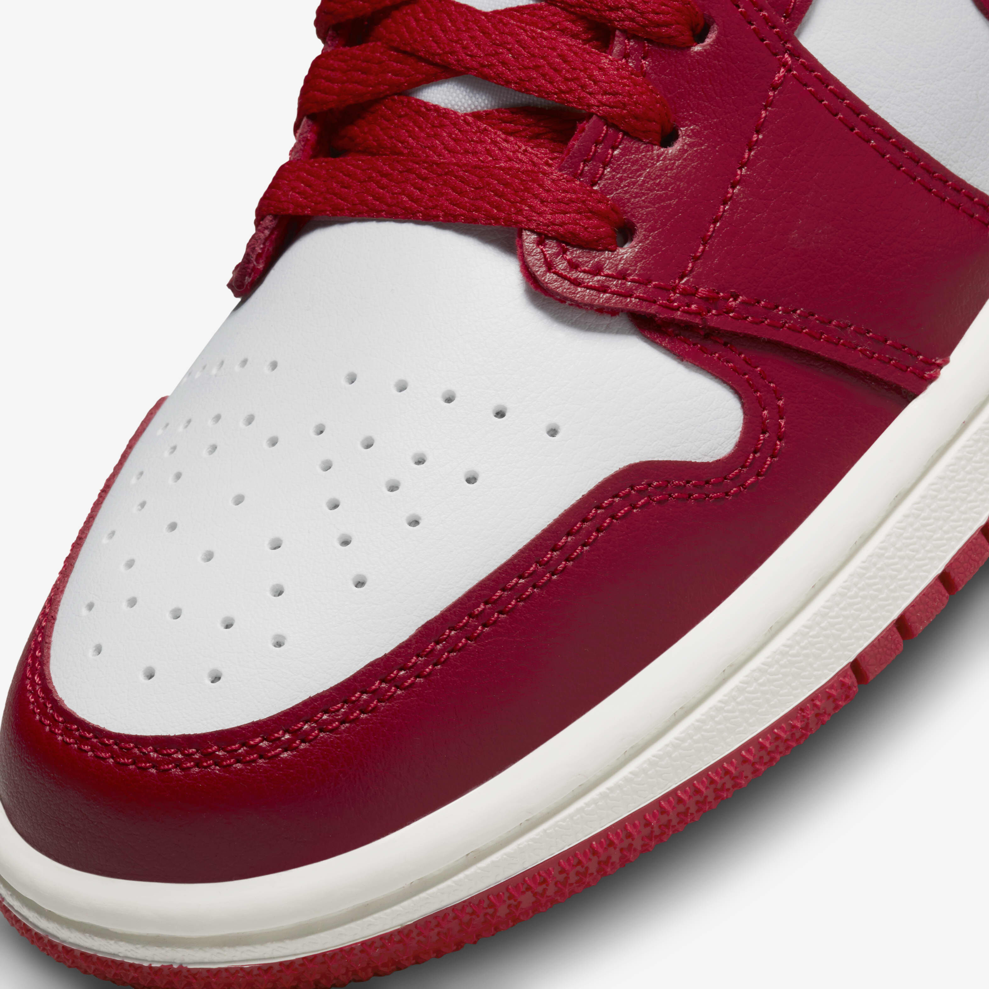 Air jordan 1 low 42 hotsell