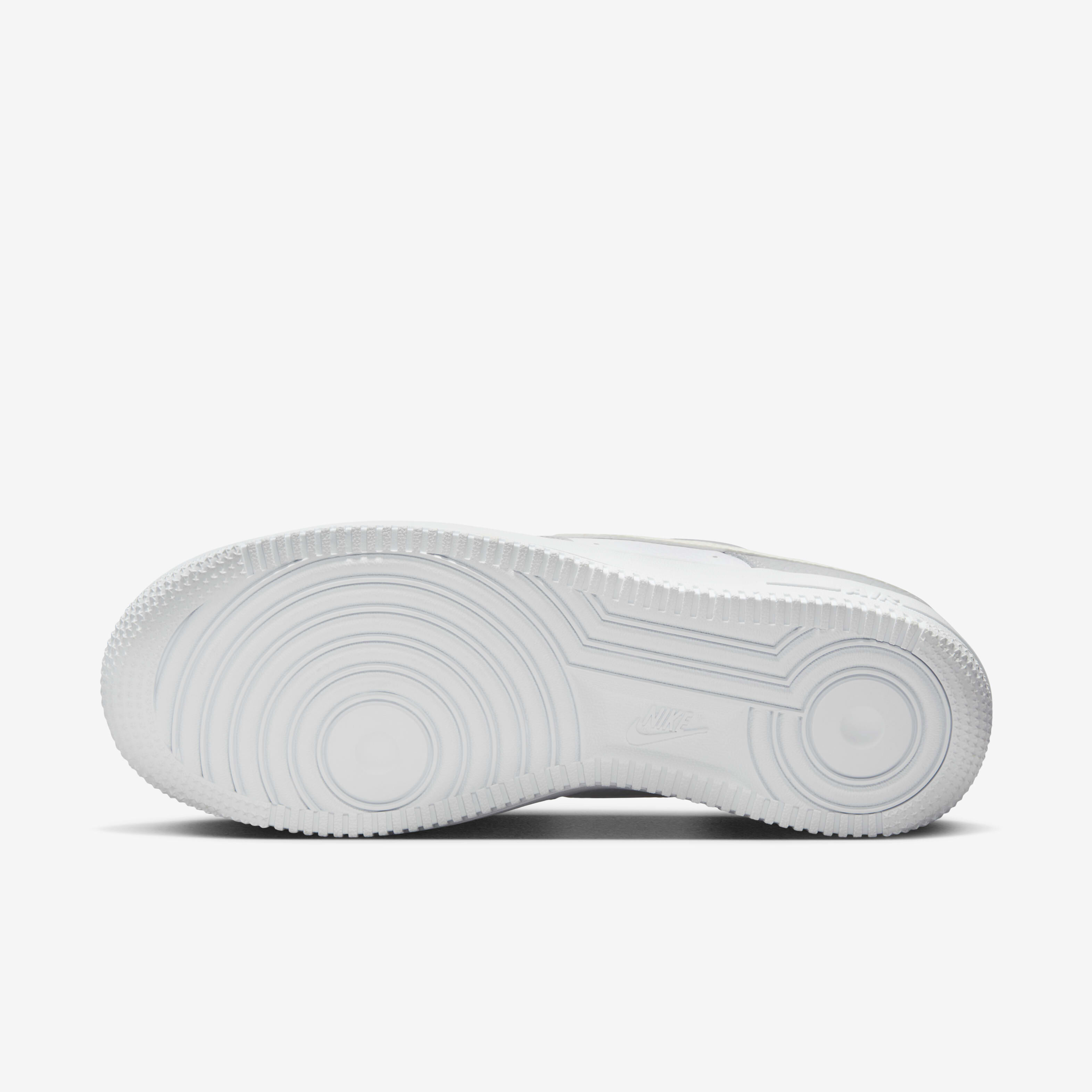Nike Air Force 1 '07 image number 1