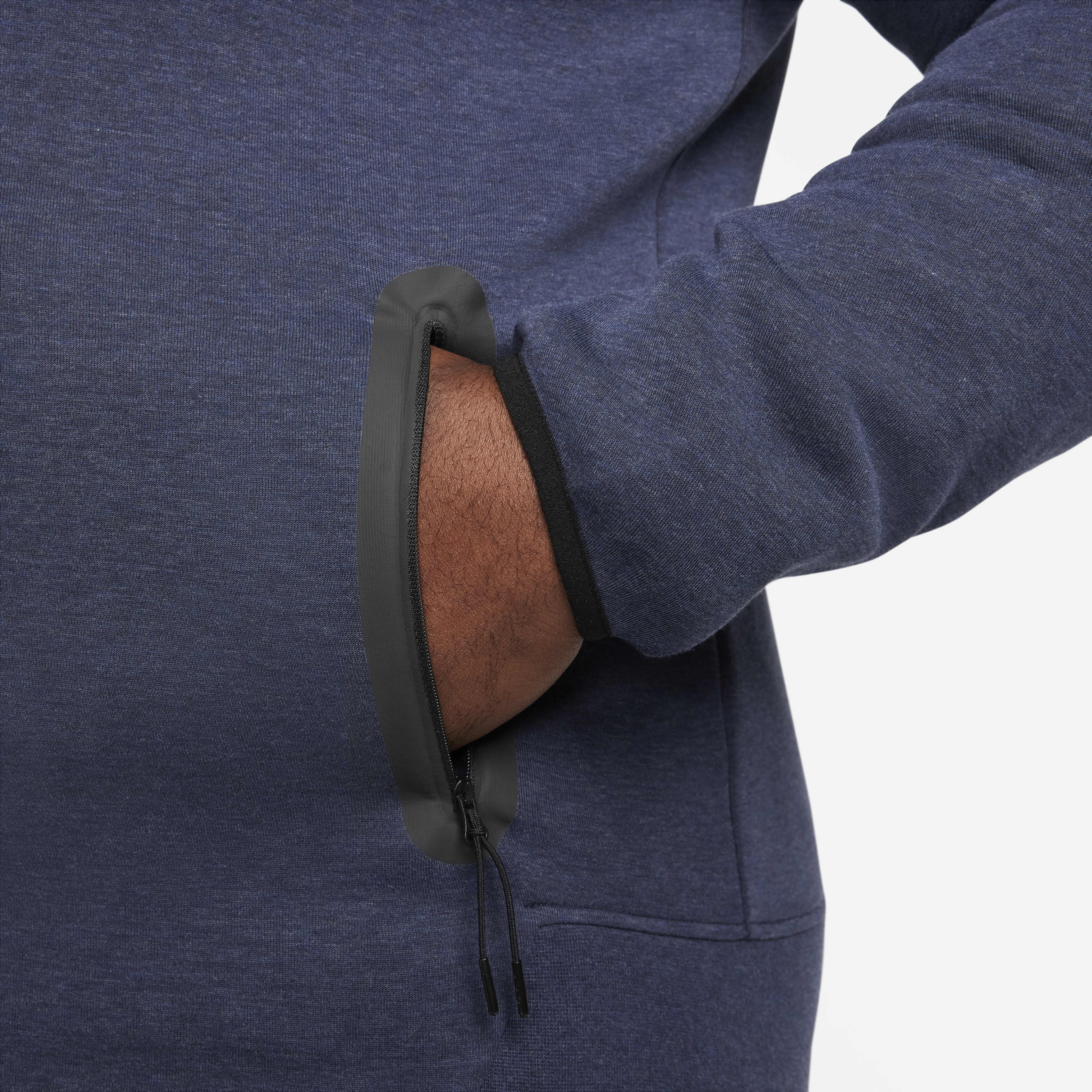 نايكي سبورتسوير تك فليس ويندرانر image number 12