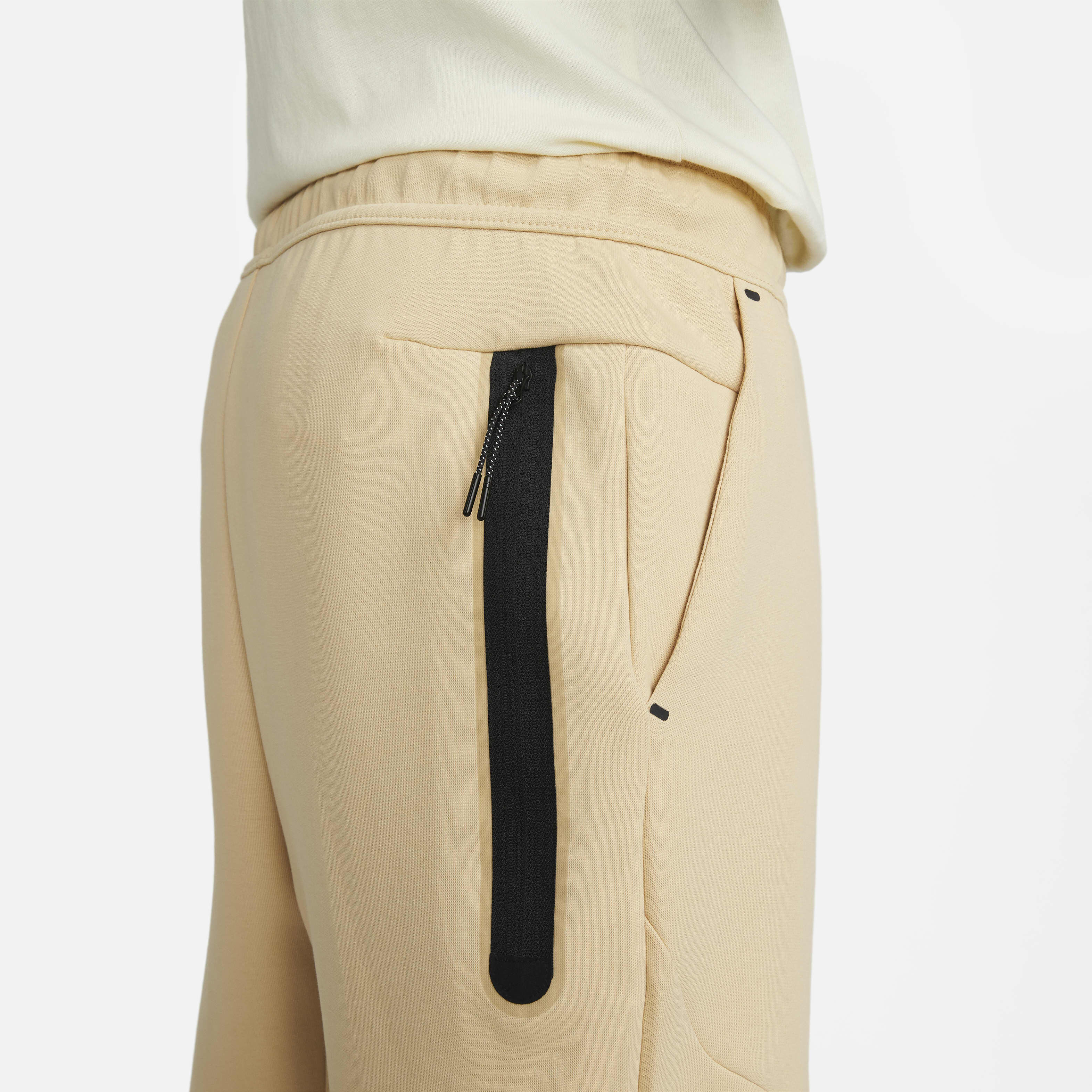 Nike Sportswear Tech Fleece image number 3