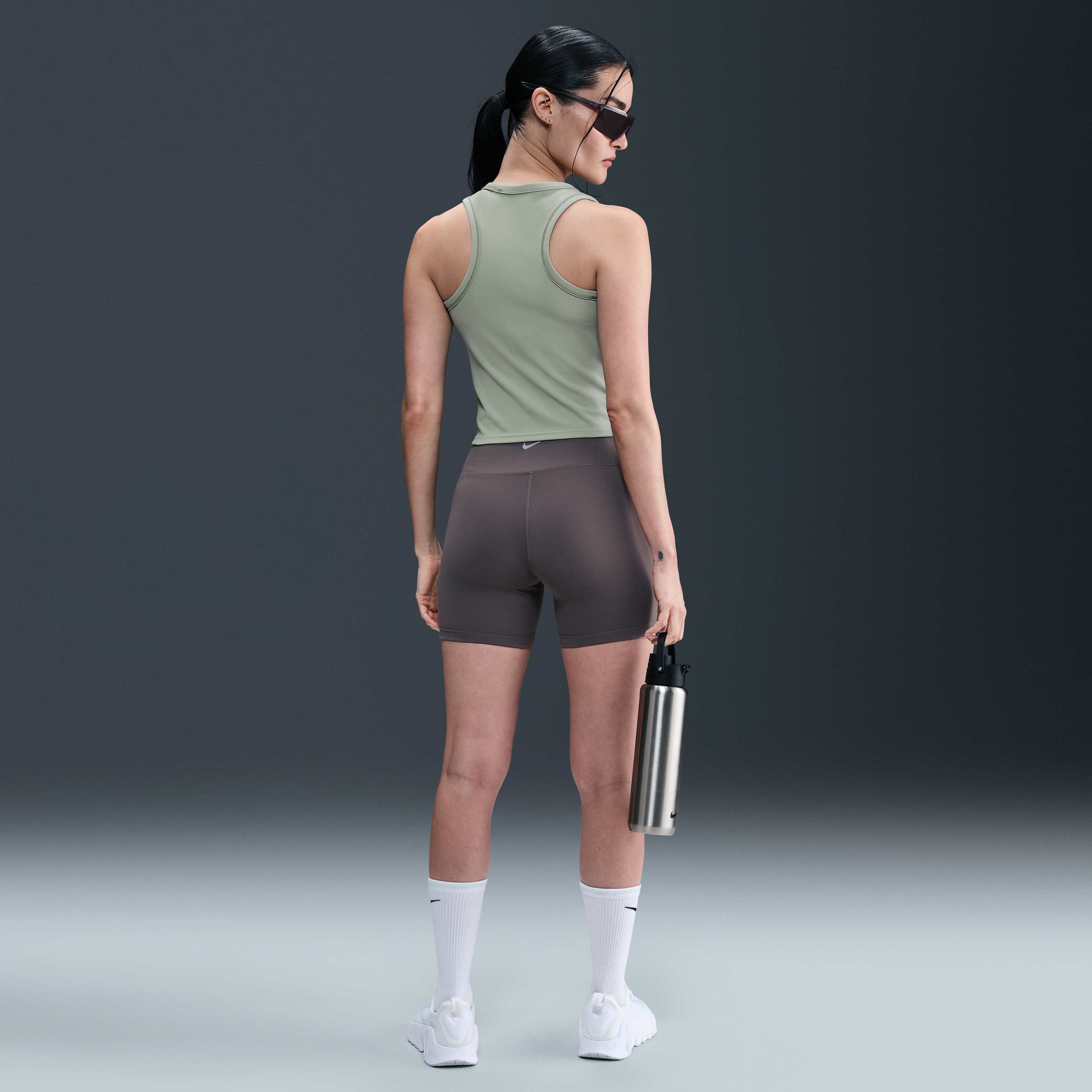 نايكي ون فيتد image number 4