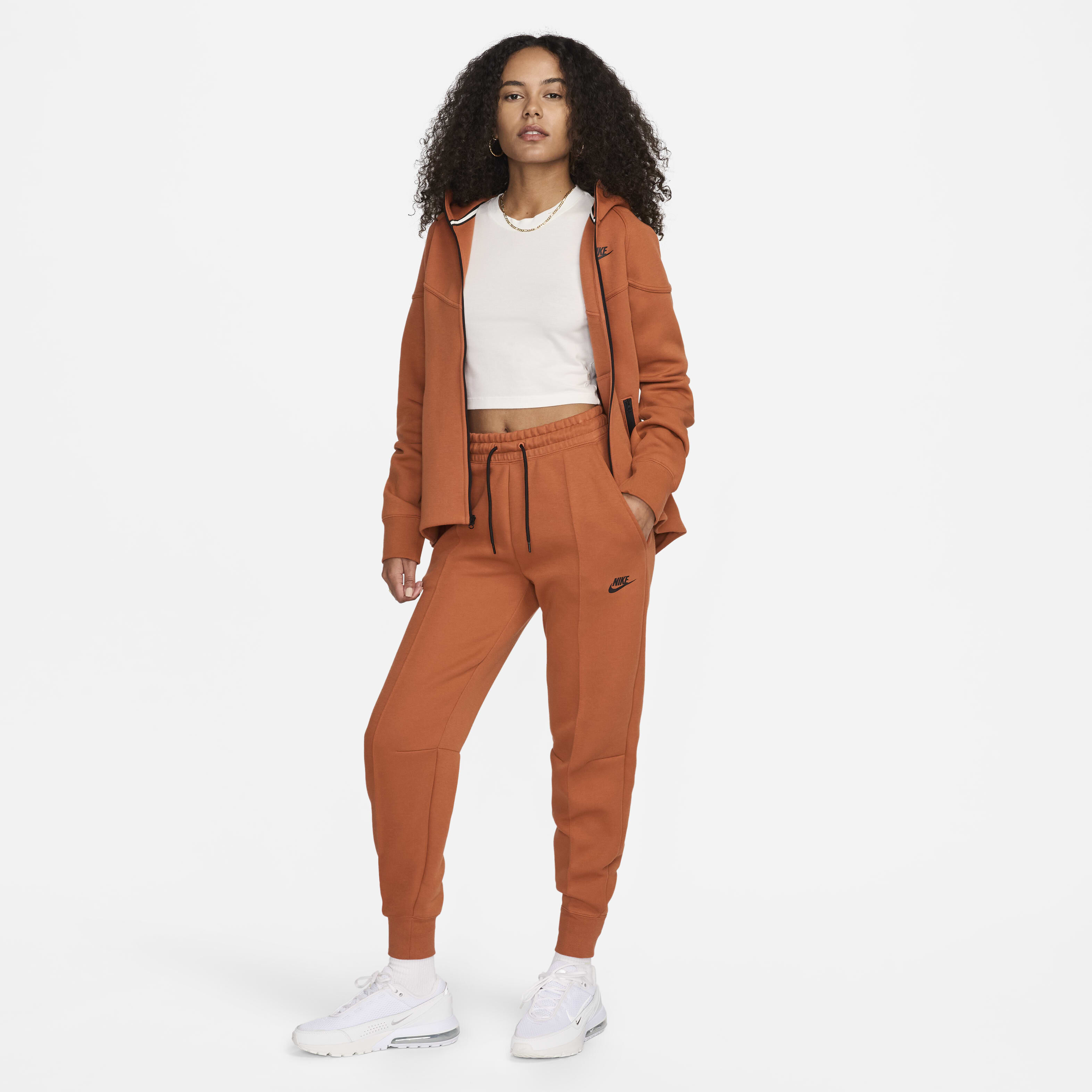 نايكي سبورتسوير تك فليس image number 8