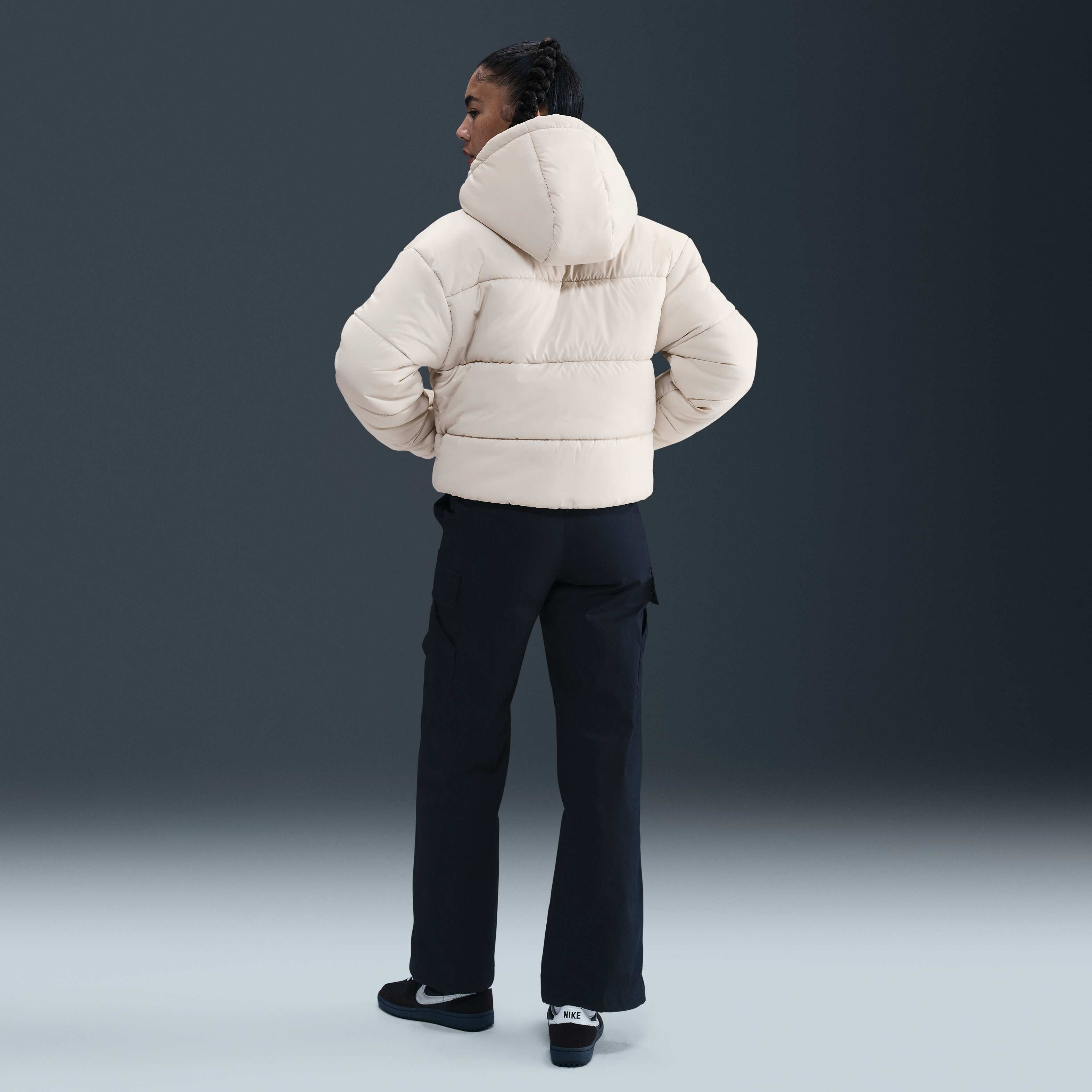 Nike Sportswear Classic Puffer image number 4