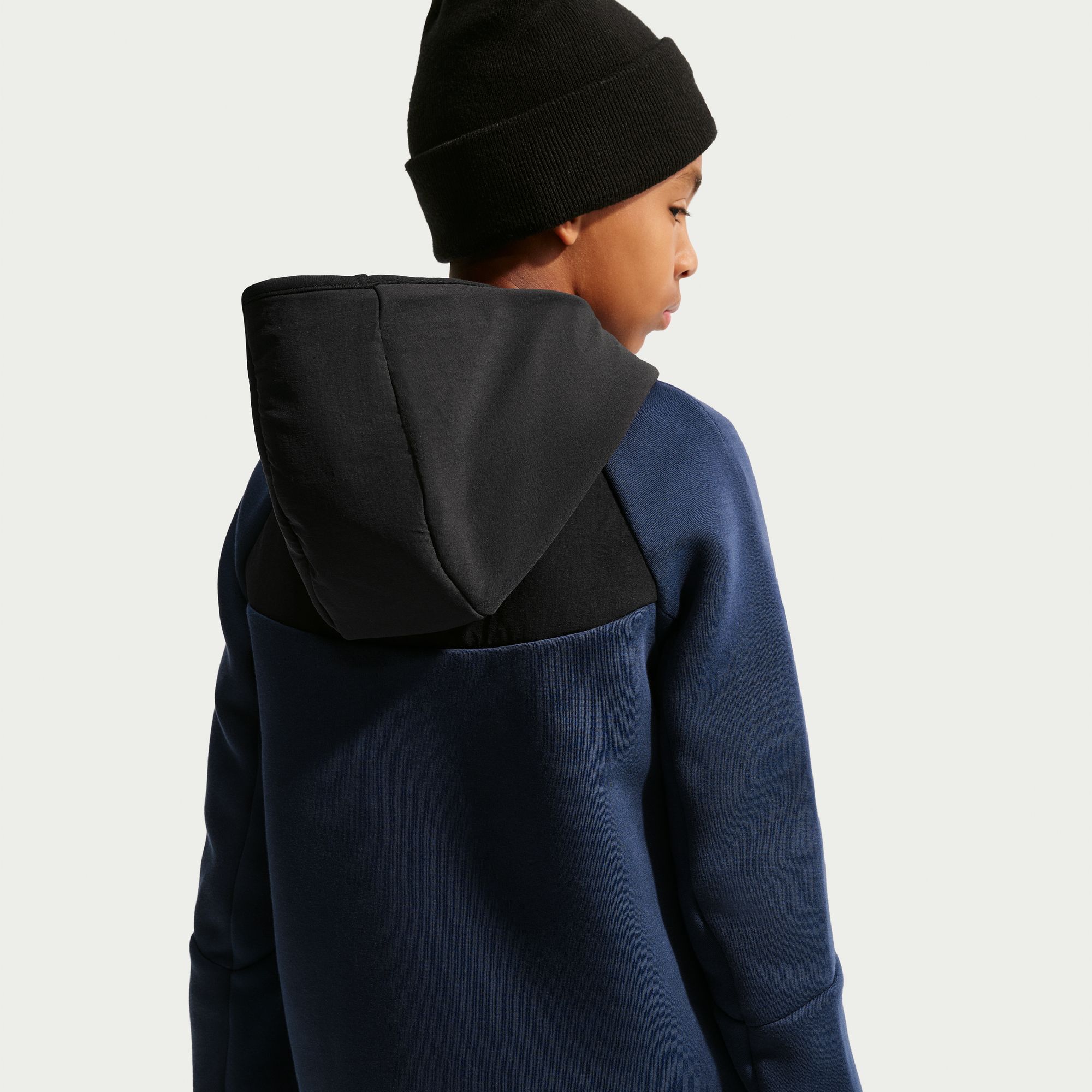 Nike Sportswear Tech Fleece image number 3