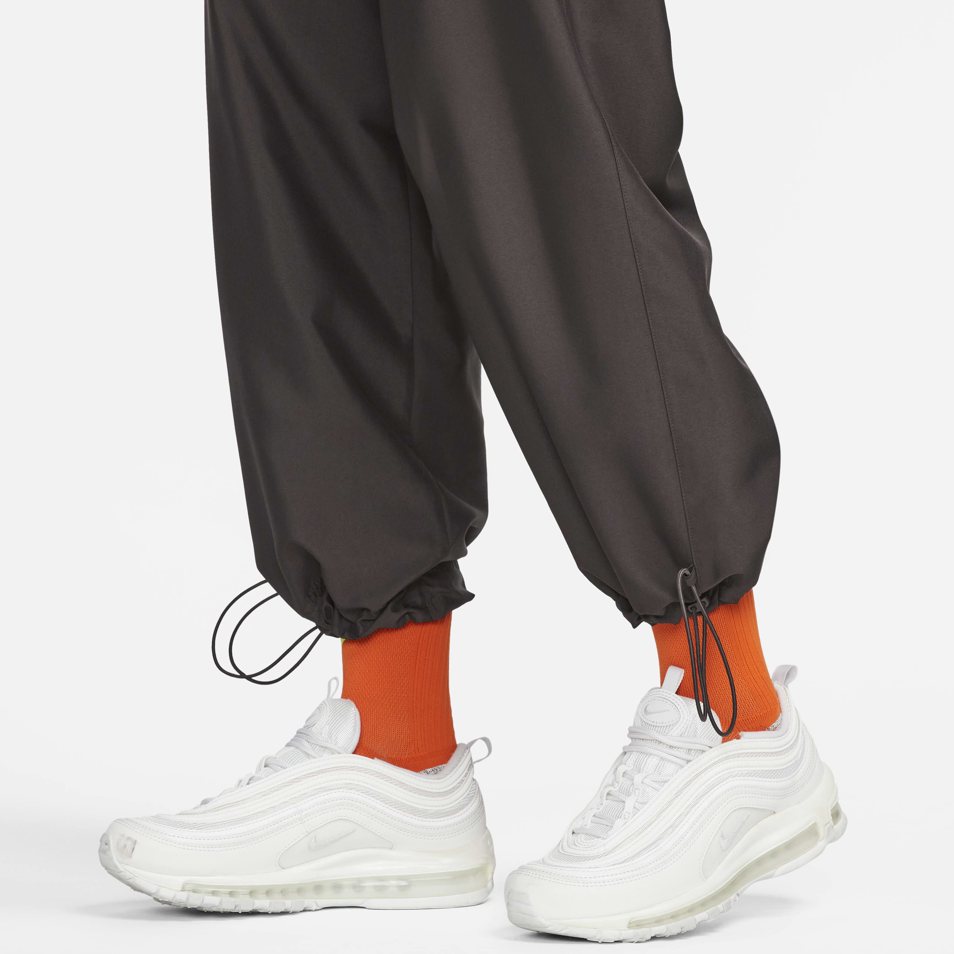 نايكي سبورتسوير تريند image number 6