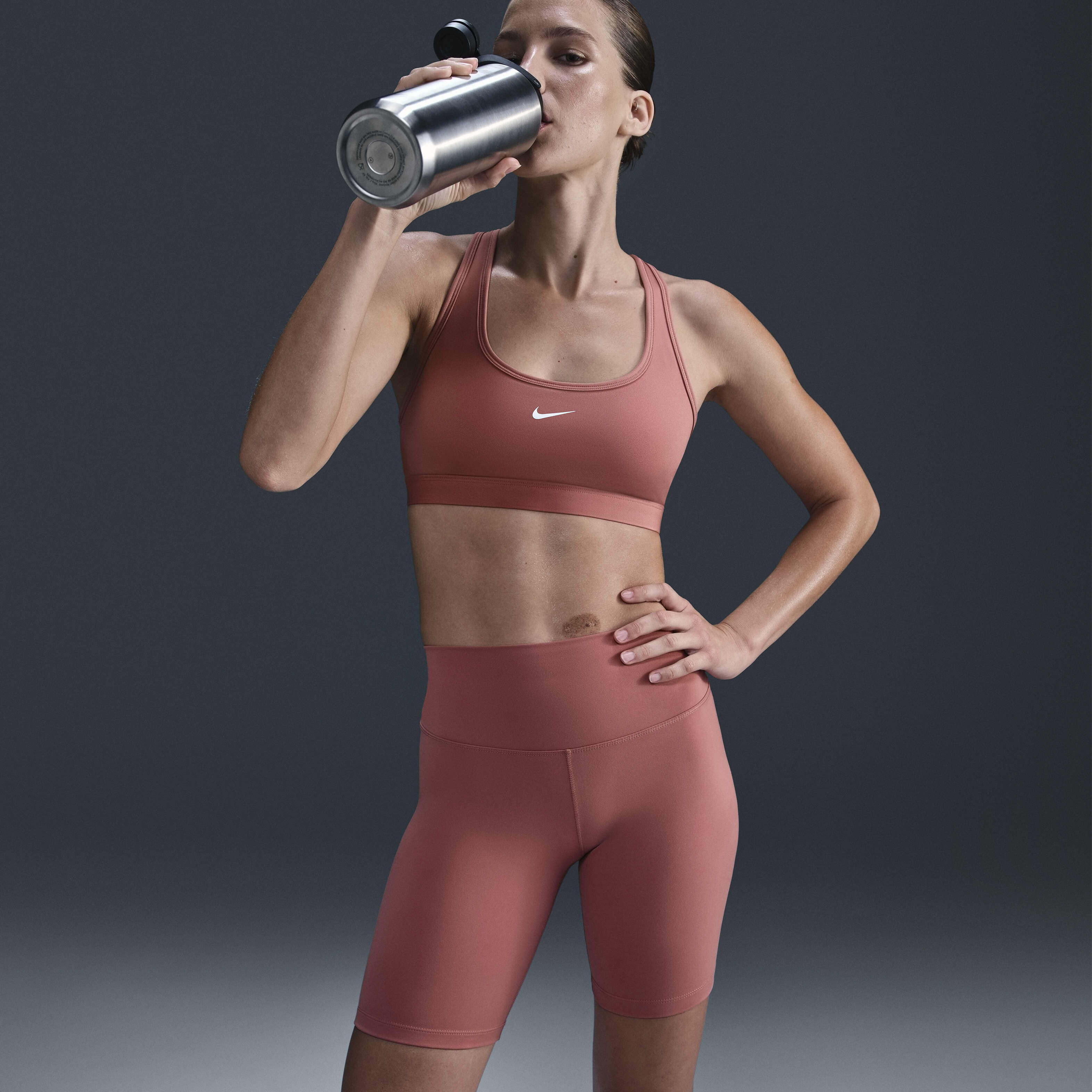 Nike One image number 2