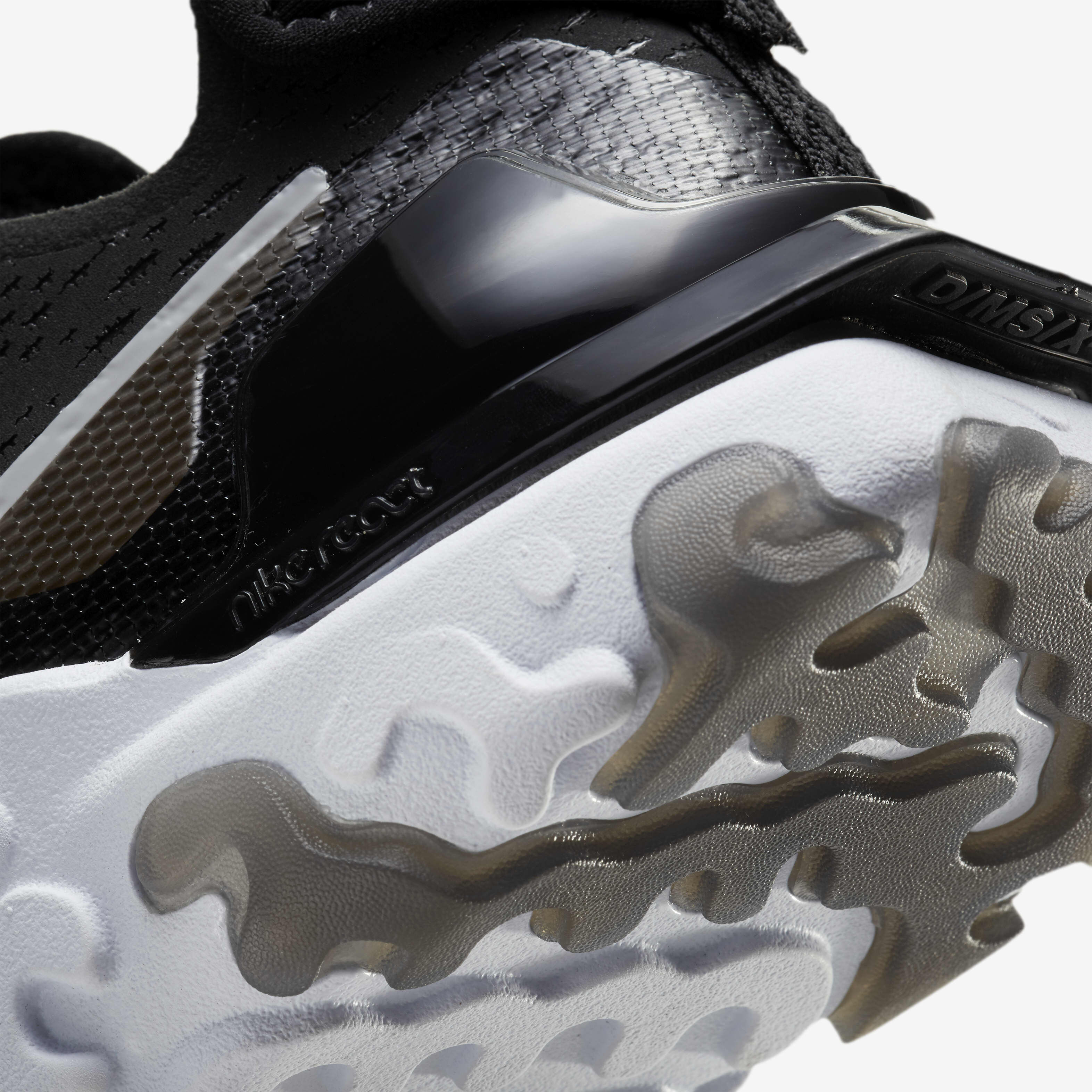 Nike NSW React Vision Essential image number 7