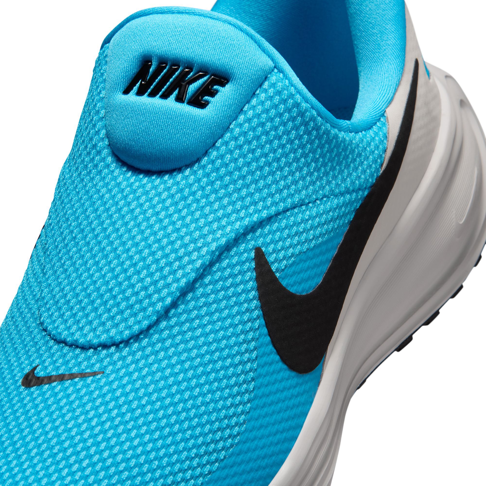 Nike Revolution 8 EasyOn image number 9
