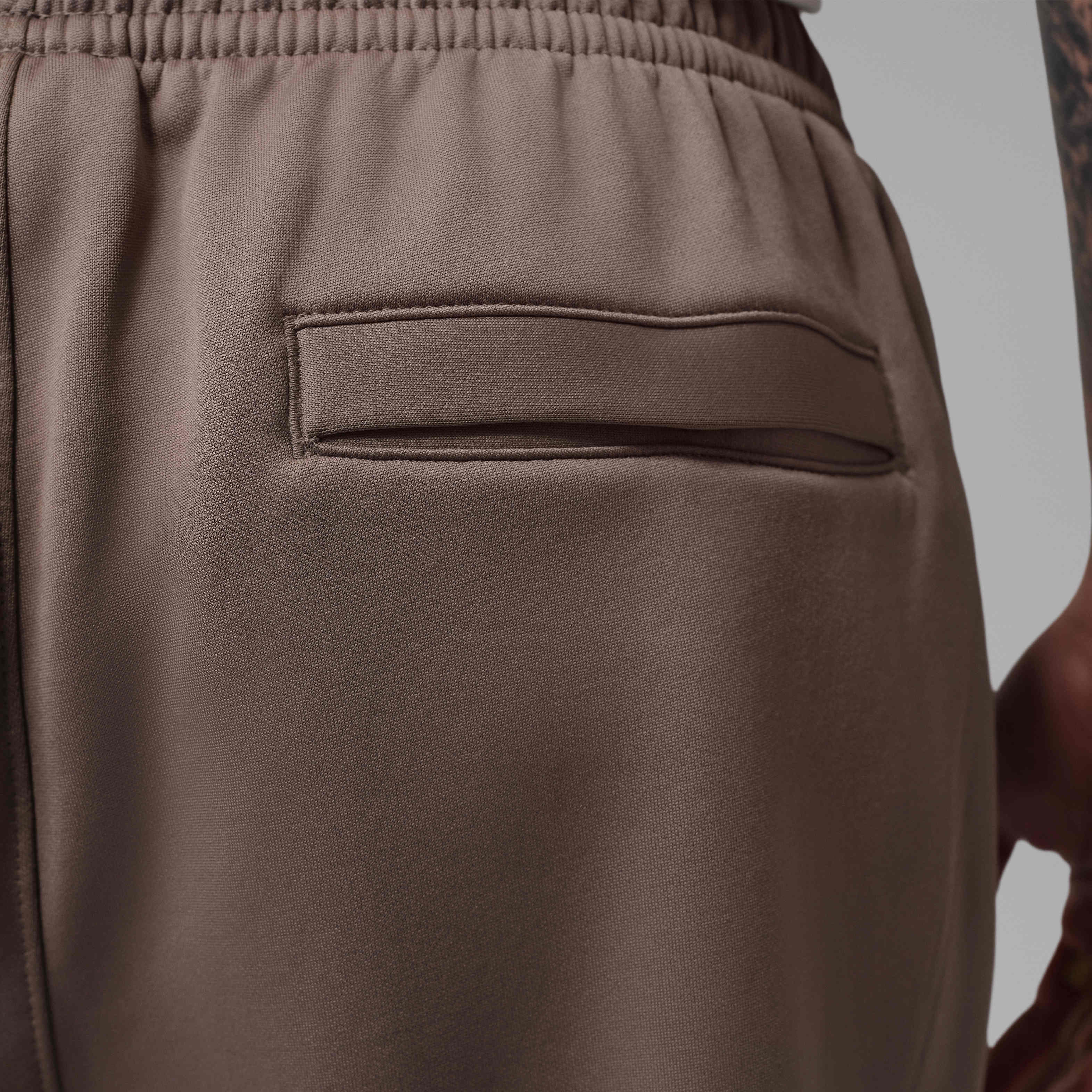 Jordan Brooklyn image number 5