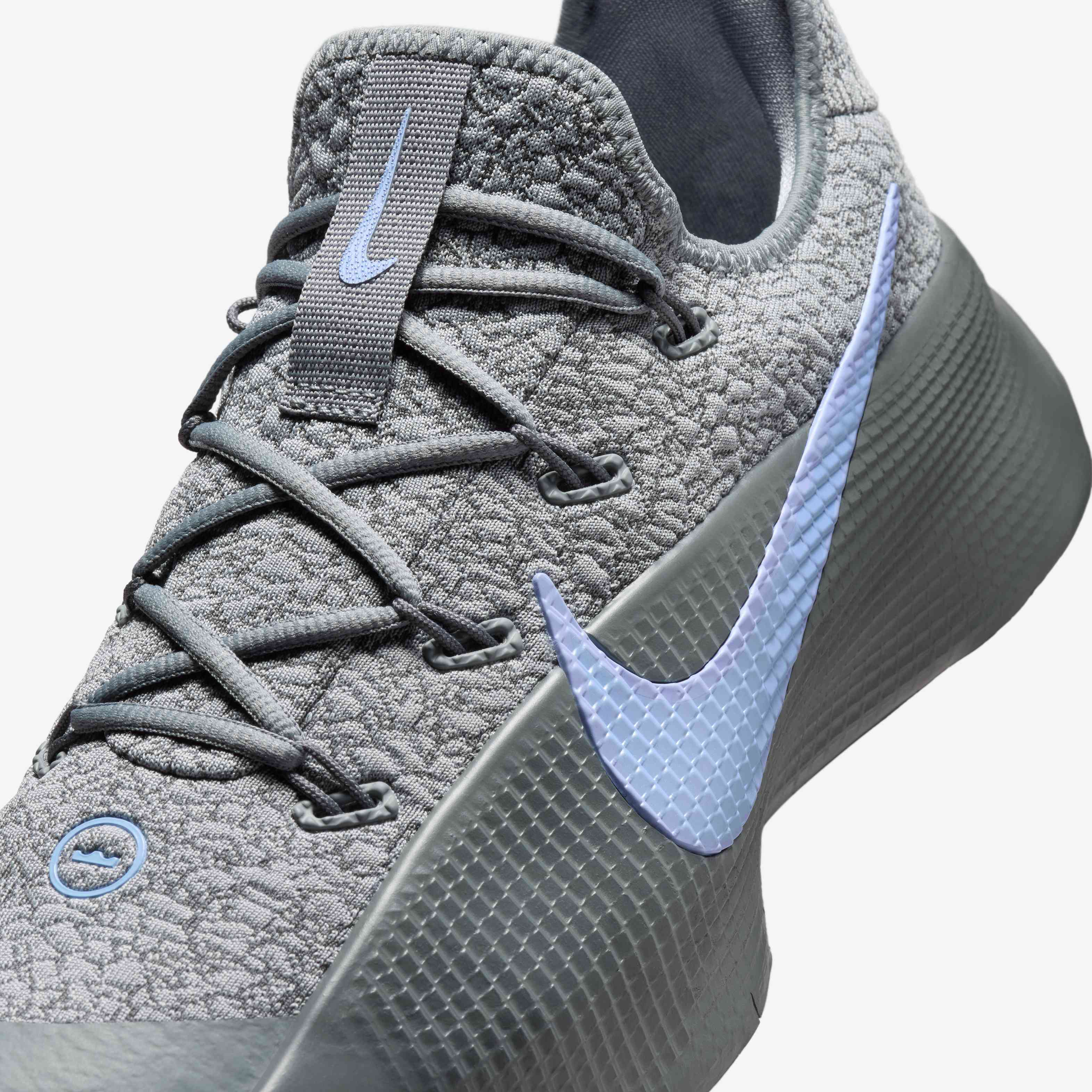 LeBron TR 1 image number 6
