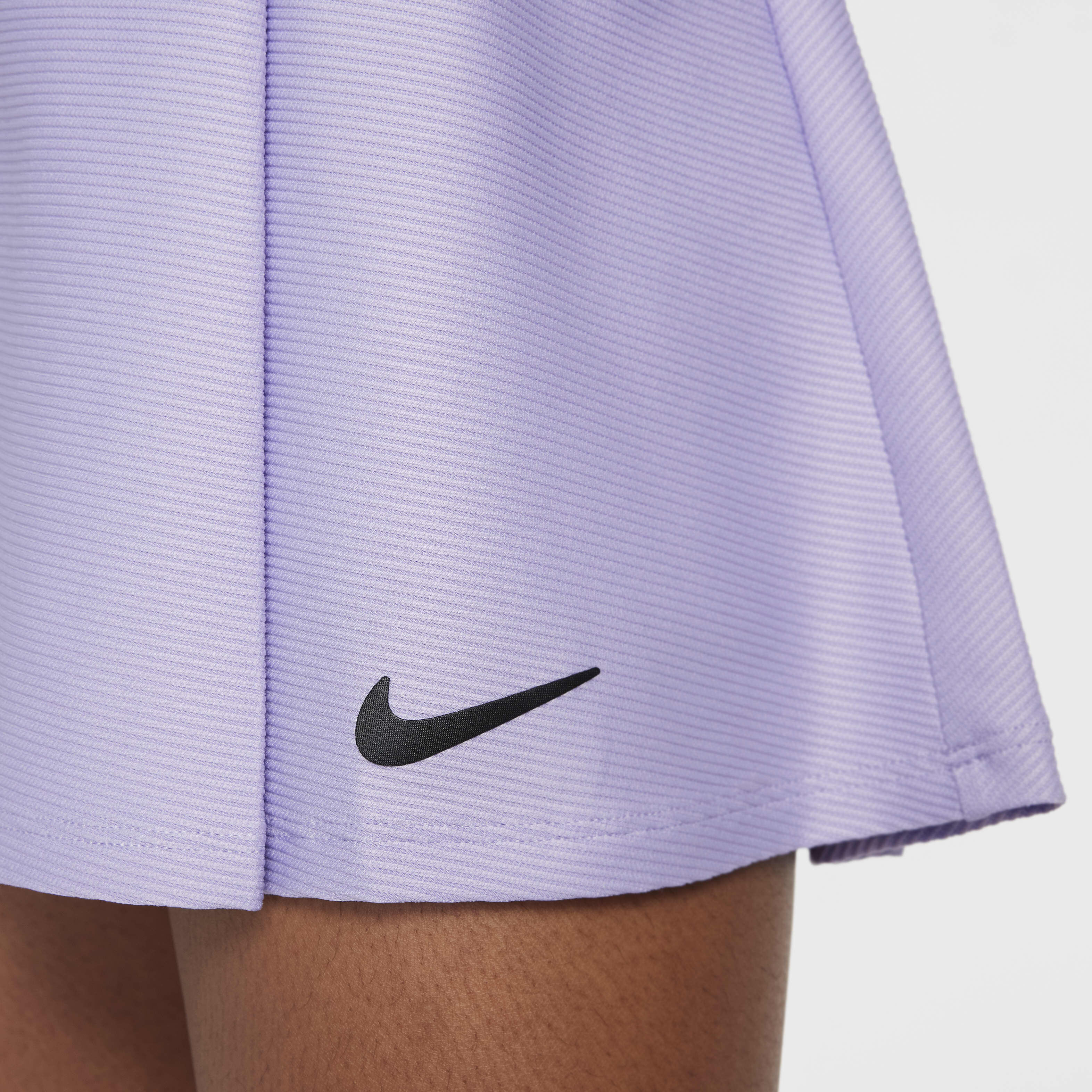 NikeCourt Dri-FIT Victory image number 3