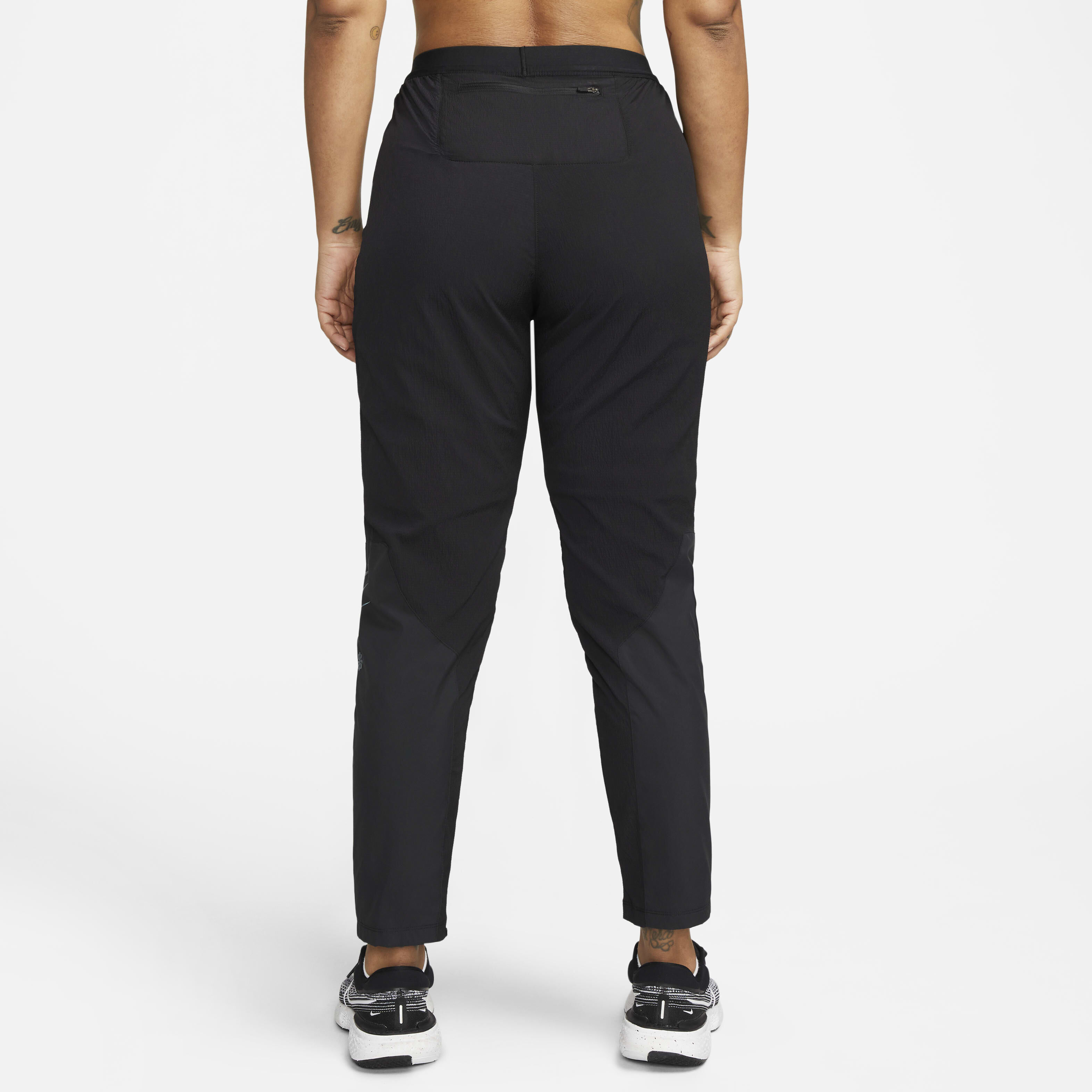 Nike Therma-FIT Run Division image number 1