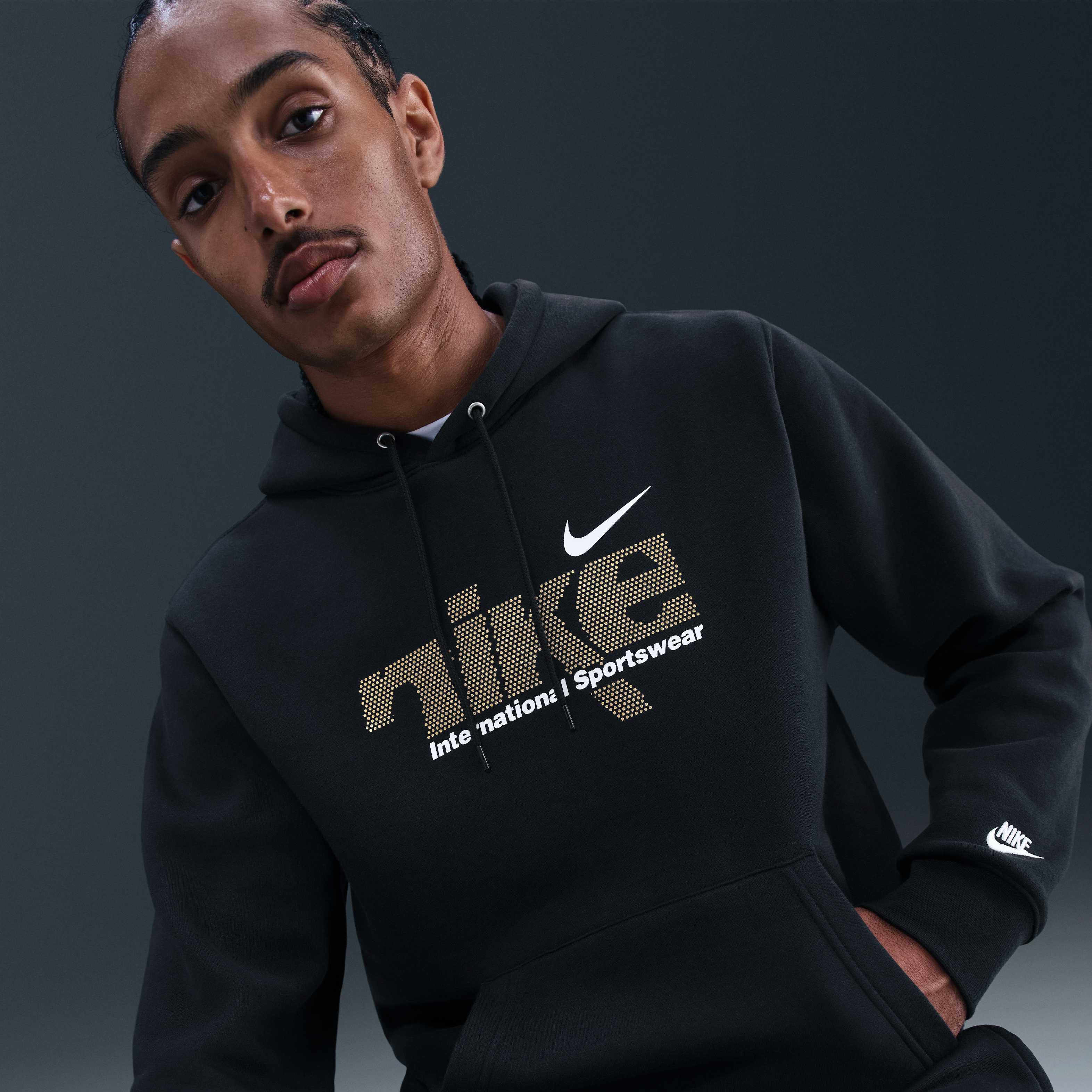 Nike Sportswear Club image number 2