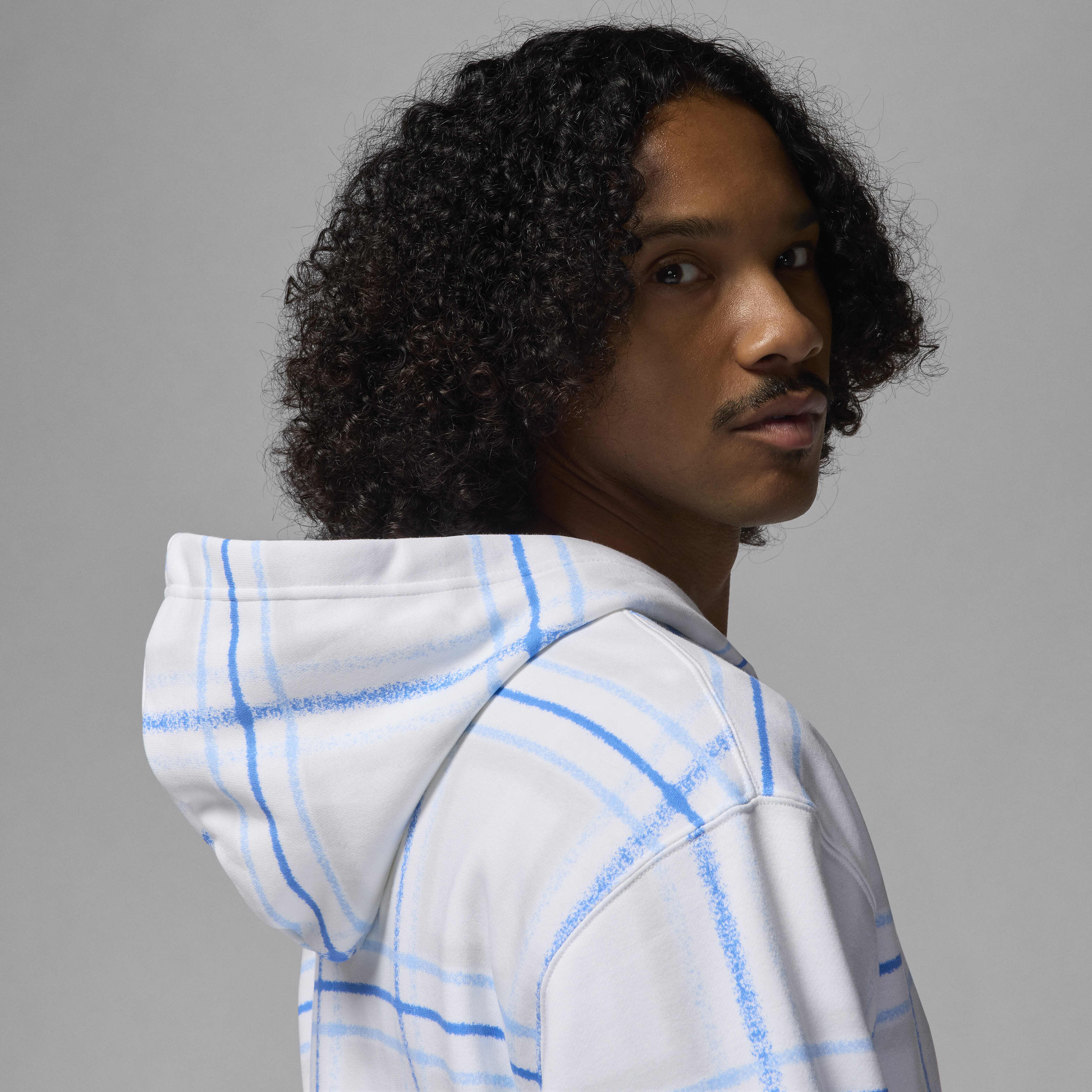 Jordan Essentials image number 5