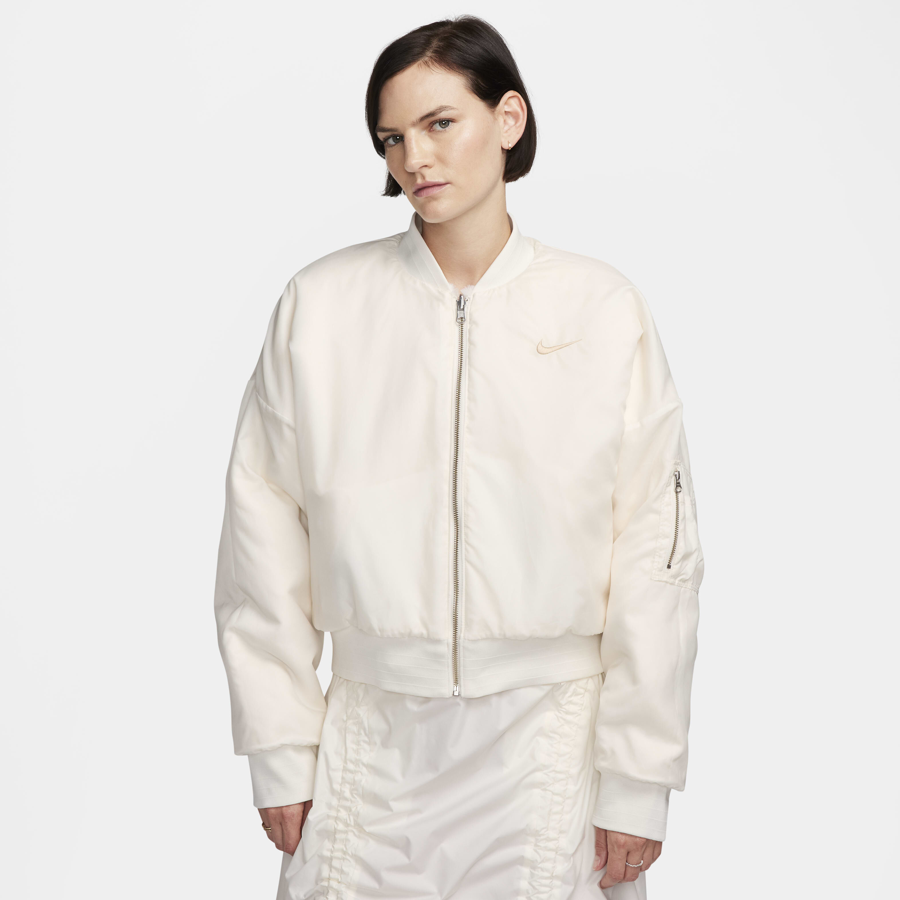 نايكي سبورتسوير image number 5