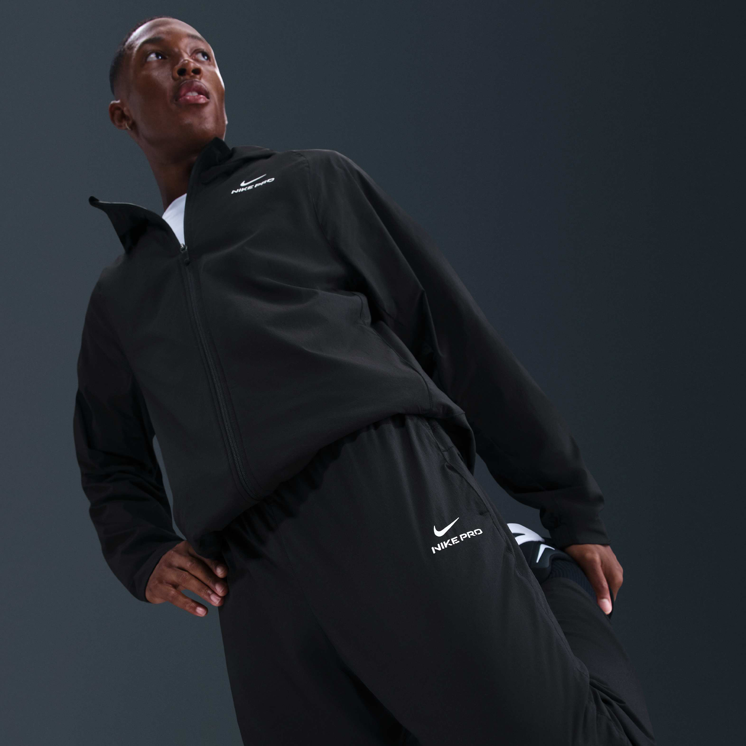 نايكي برو أوكتا image number 4