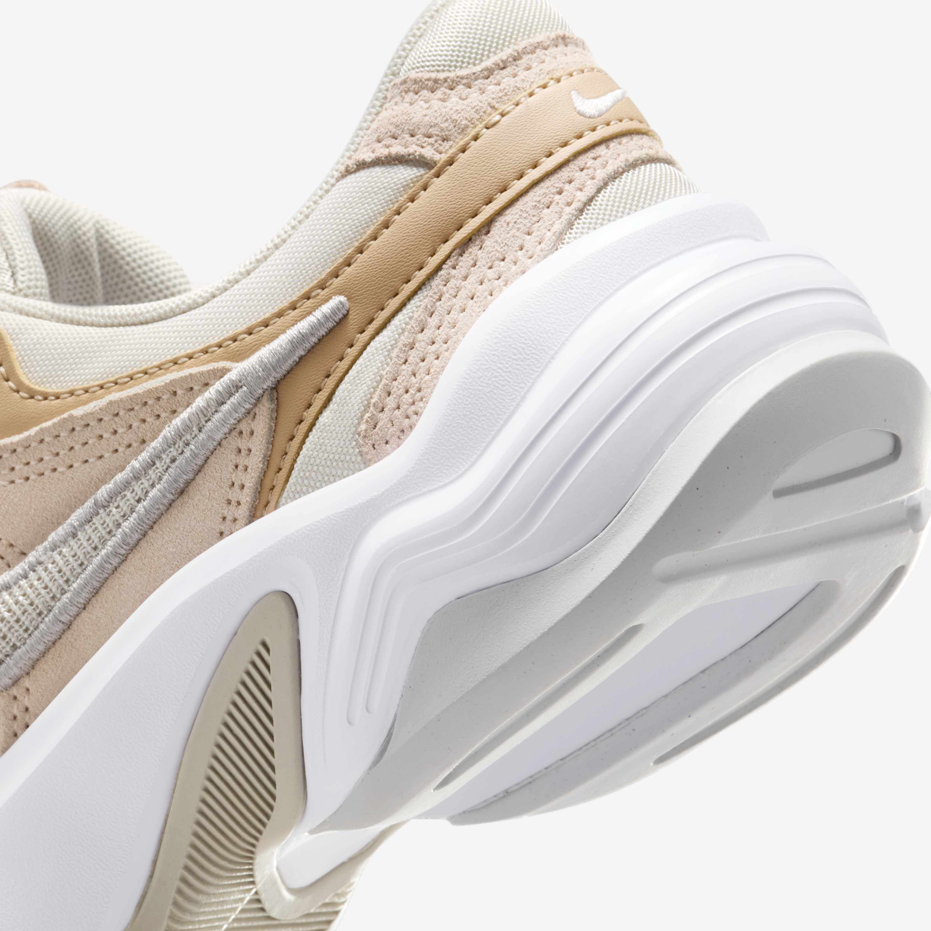 Nike AL8 image number 7