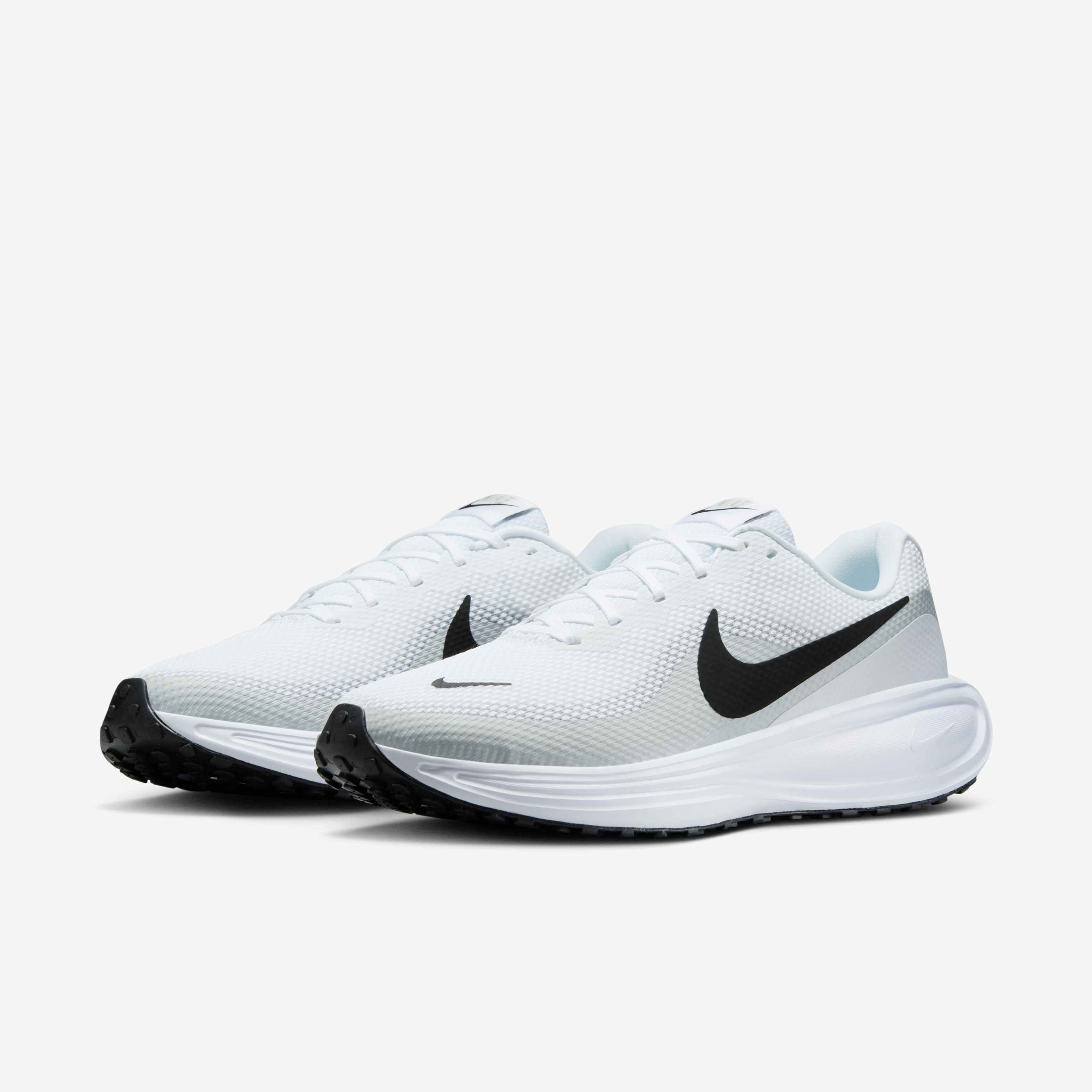 Nike Revolution 8 image number 4