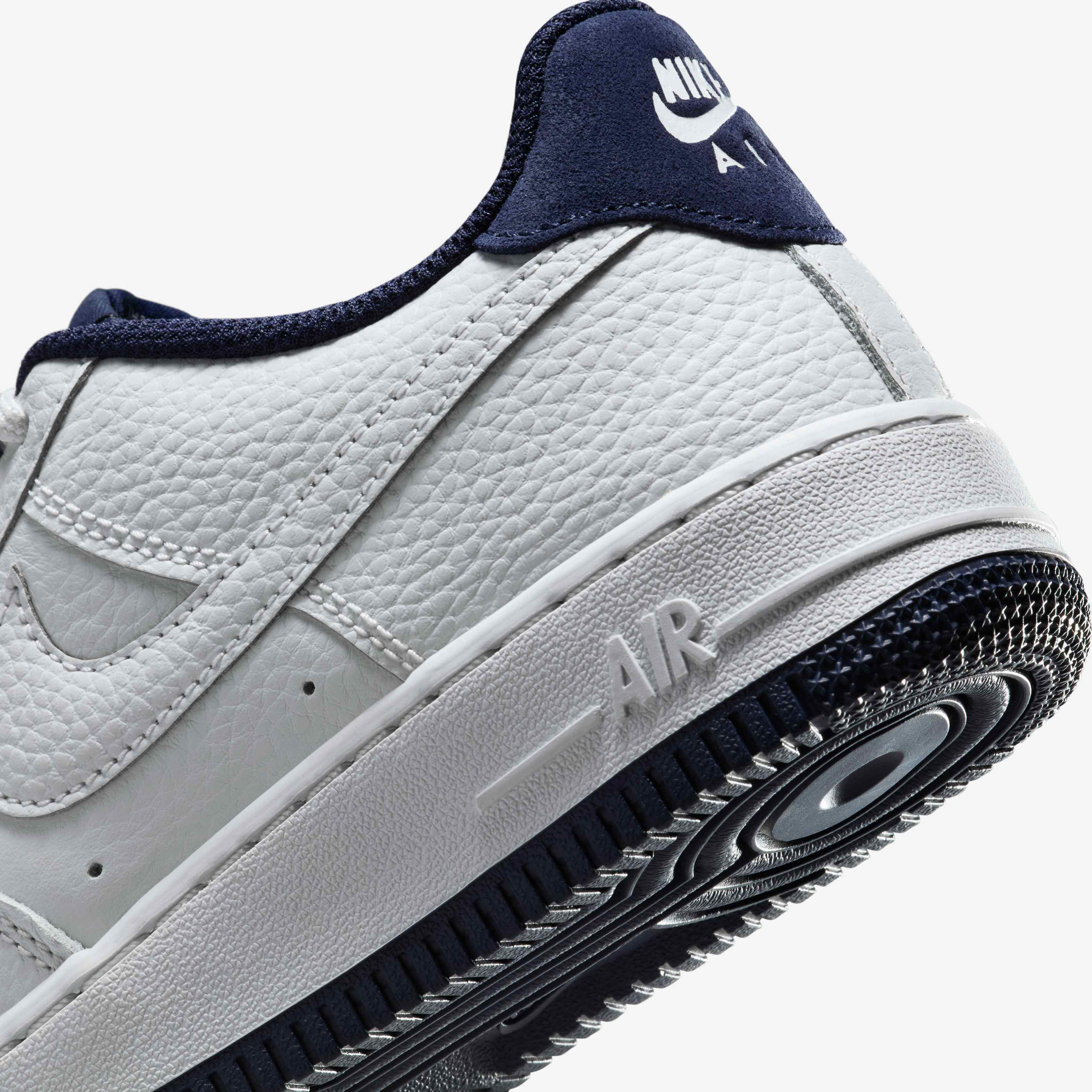 Nike Air Force 1 LV8 image number 7