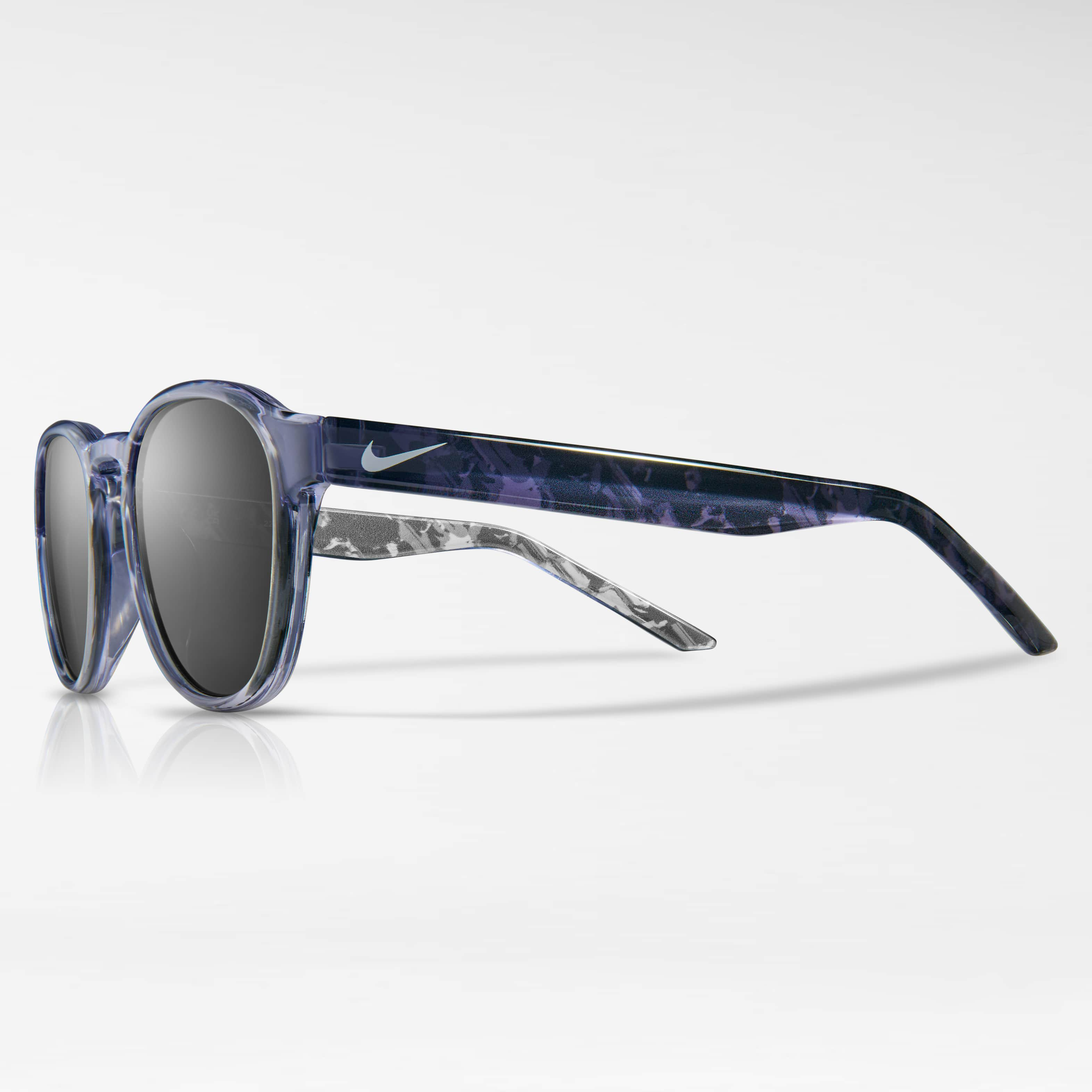 Nike Smash image number 1