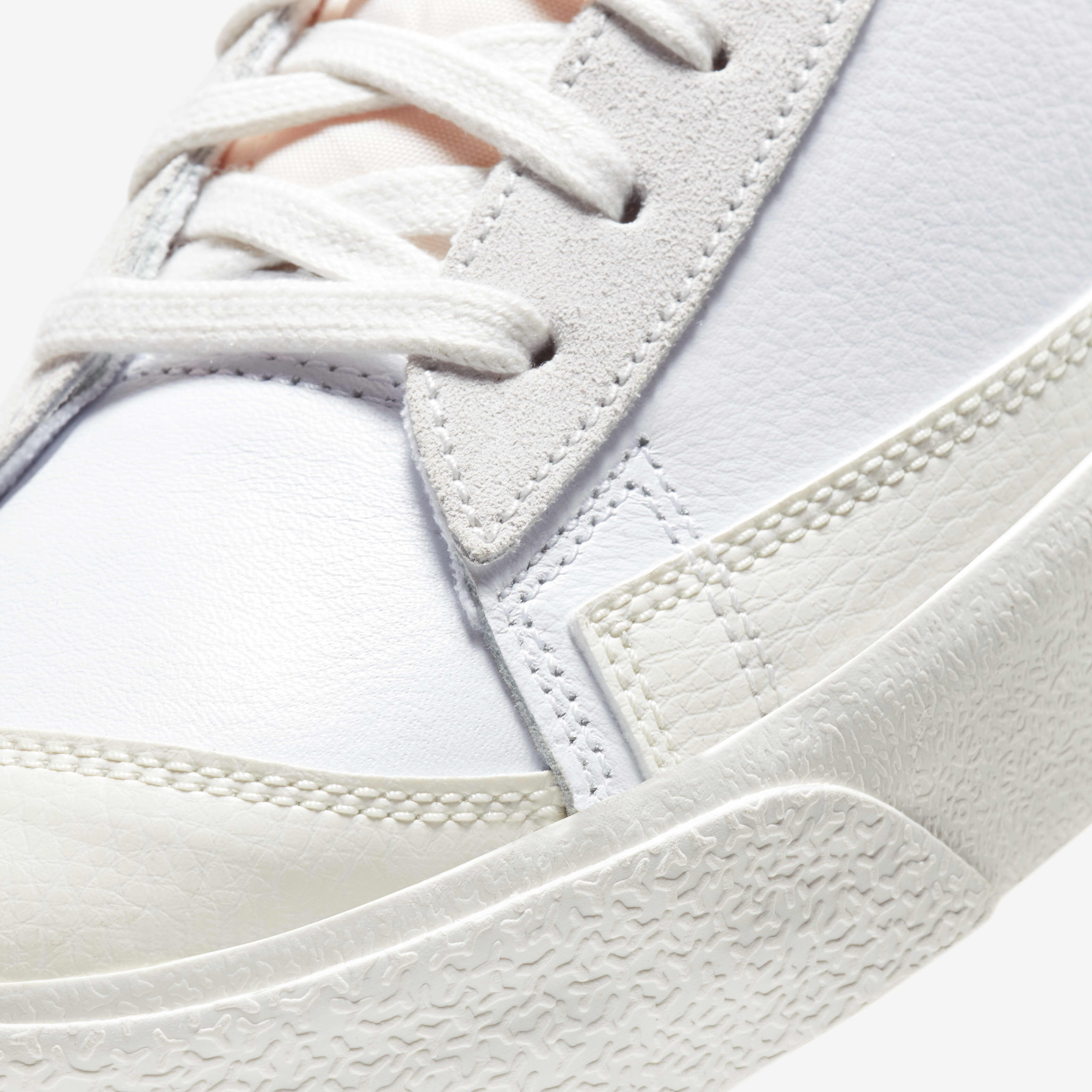 Nike Blazer Mid Vintage '77 image number 6