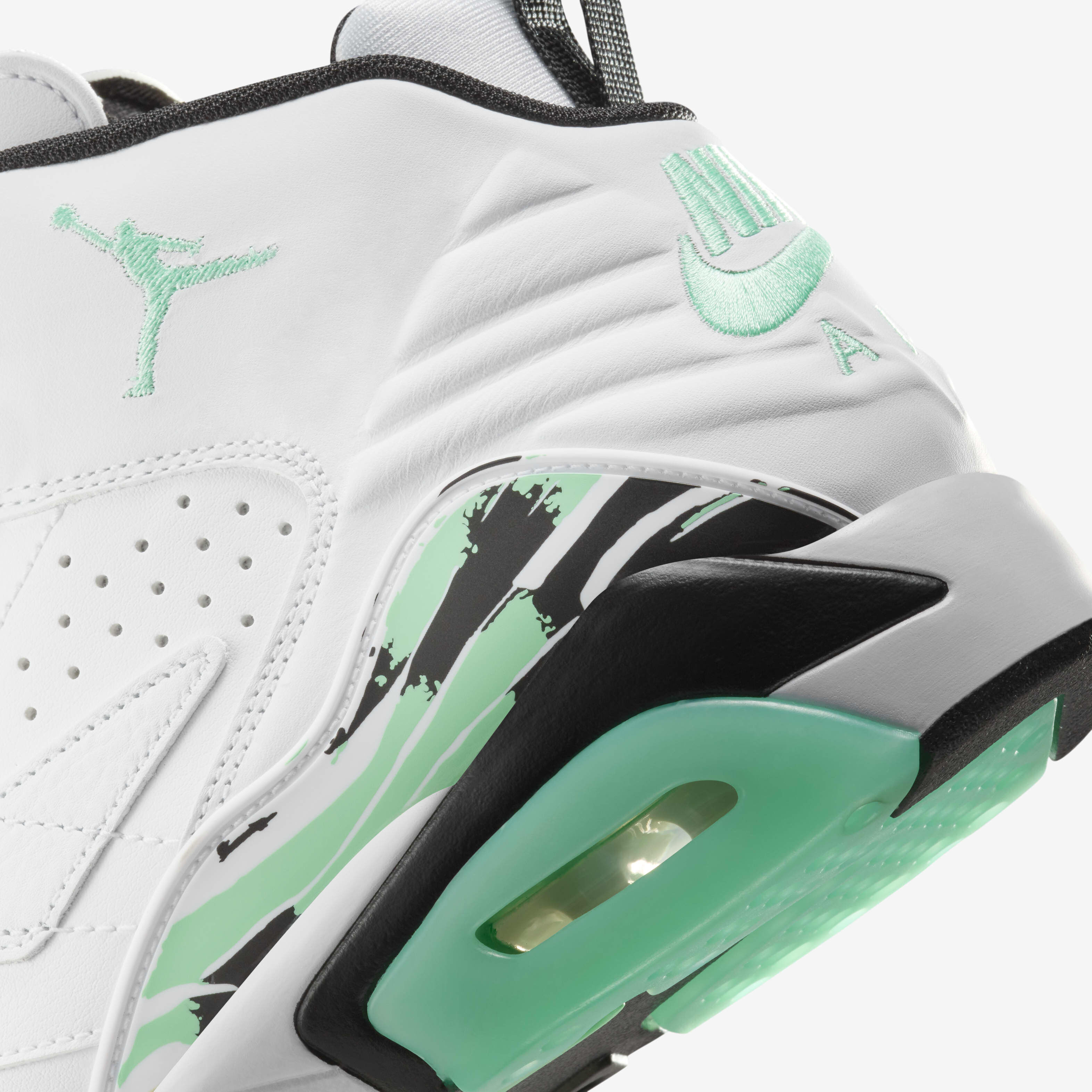 جمبمان أم في بي image number 7