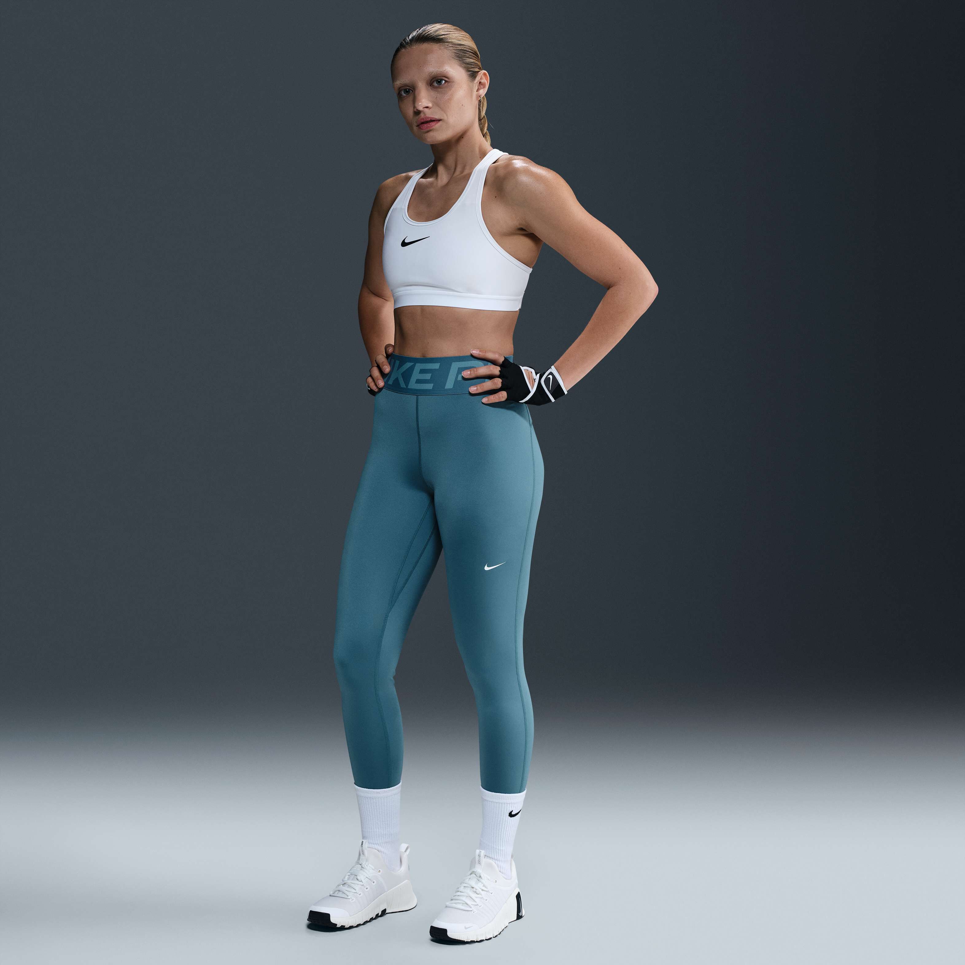 Nike Pro Sculpt image number 0