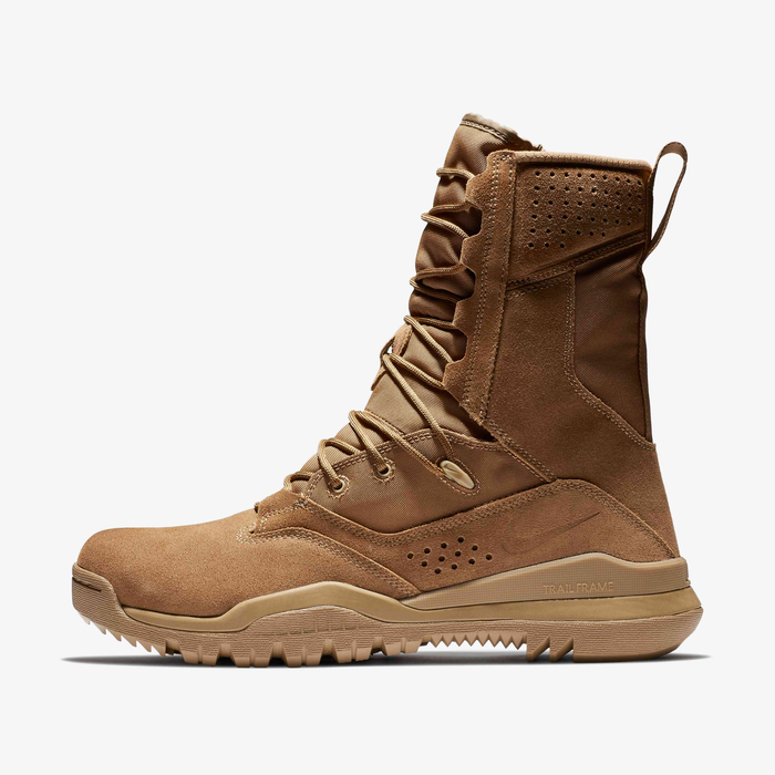 Nike SFB Field 2 20.5cm (approx.) Leather image number 0 Nike SFB Field 2 20.5cm (approx.) Leather image number 0