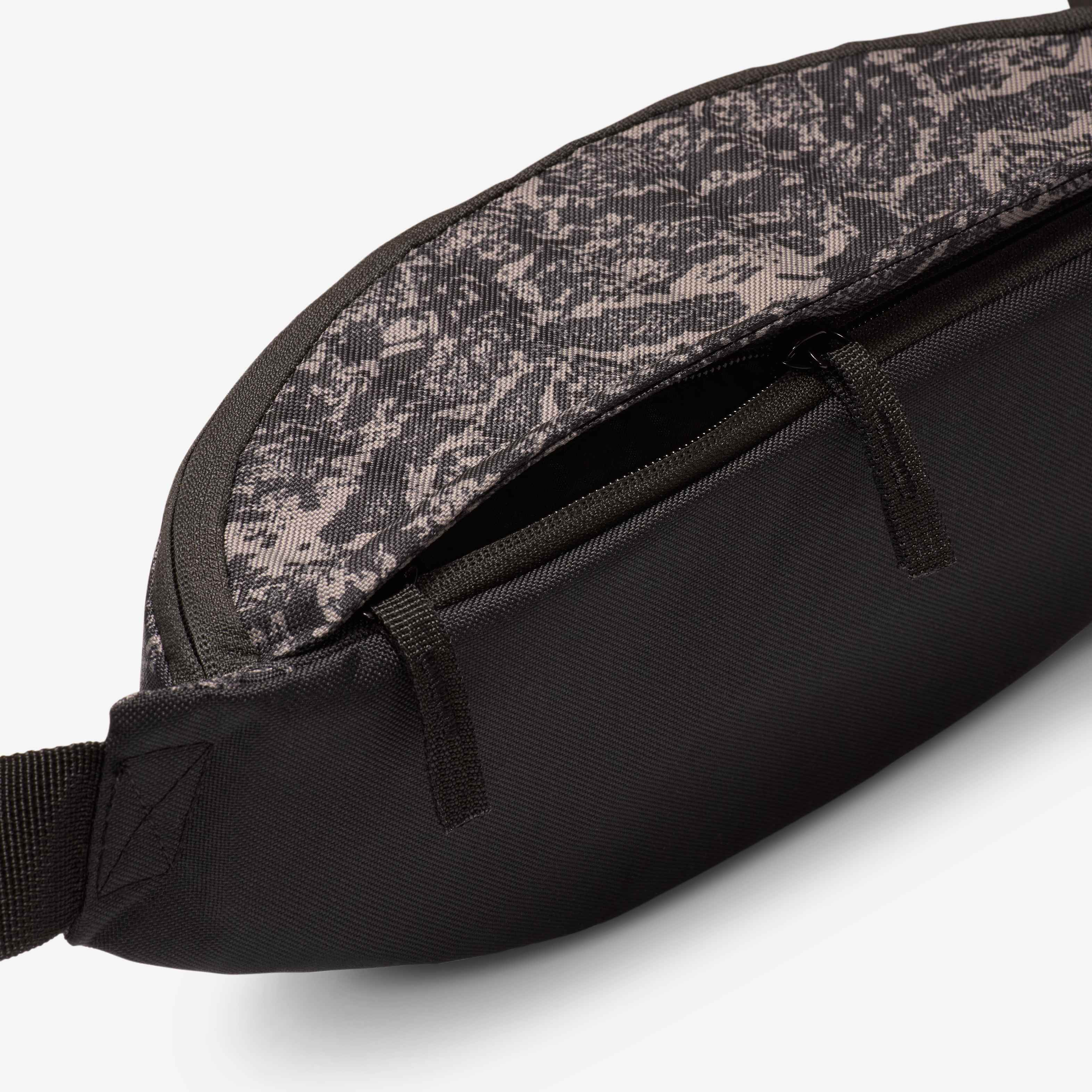 نايكي هيرتدج image number 4