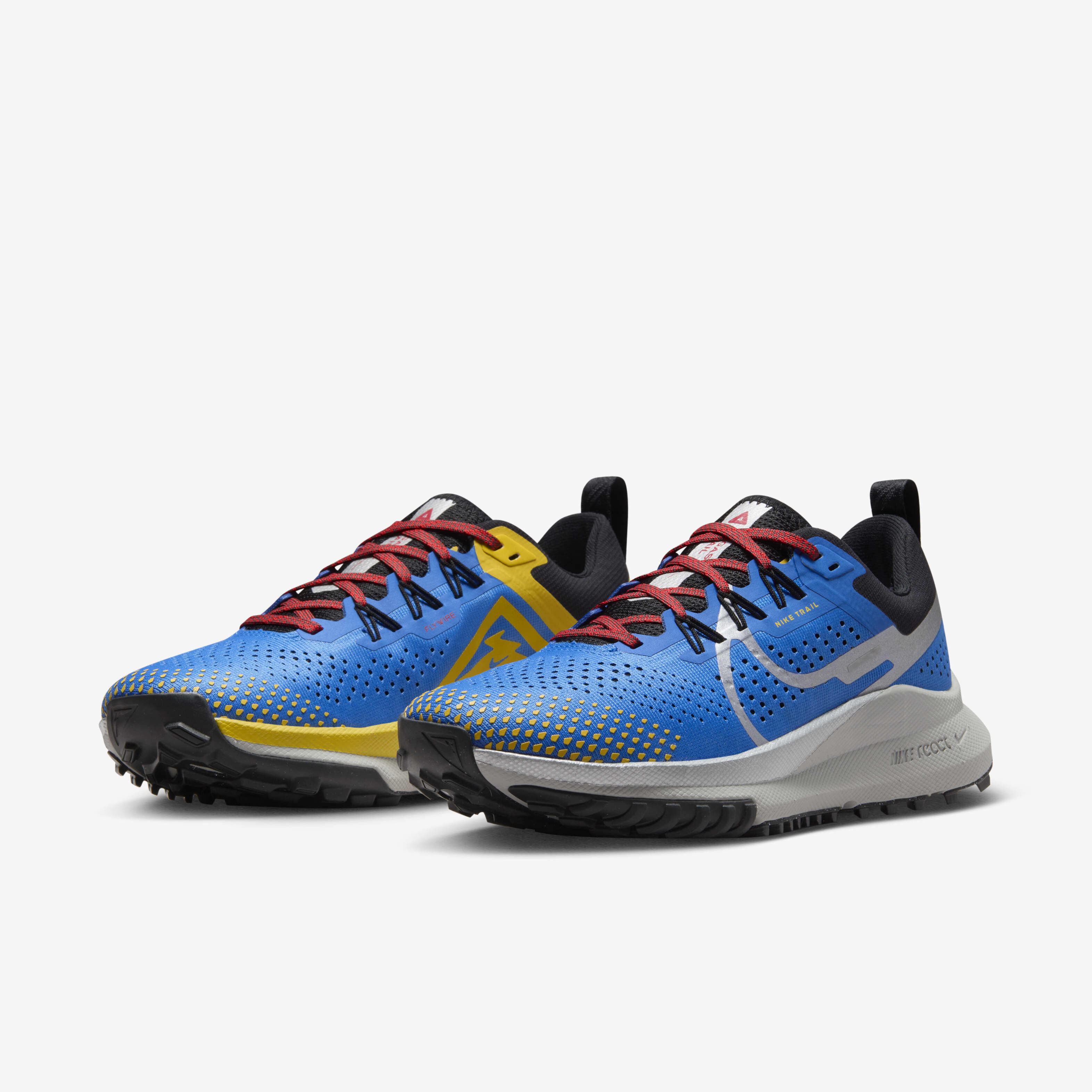Nike Pegasus Trail 4 image number 4