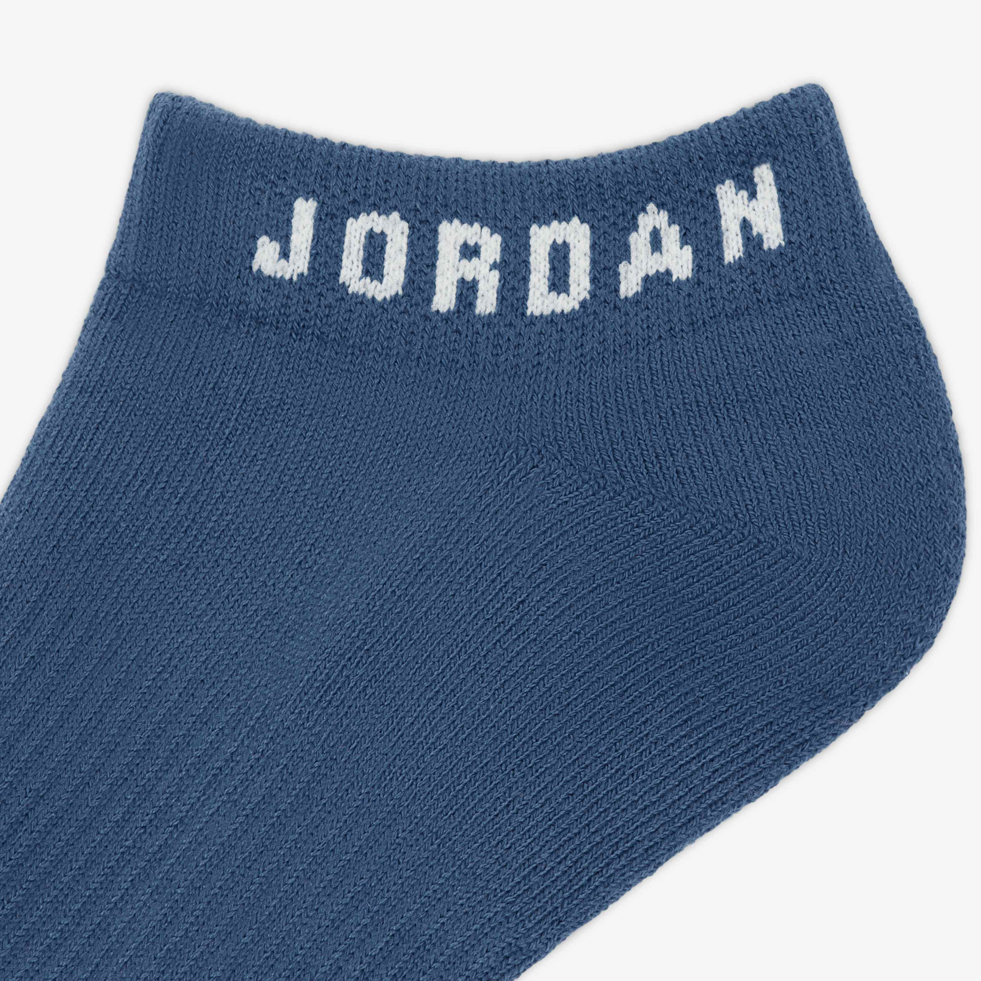 Jordan image number 3