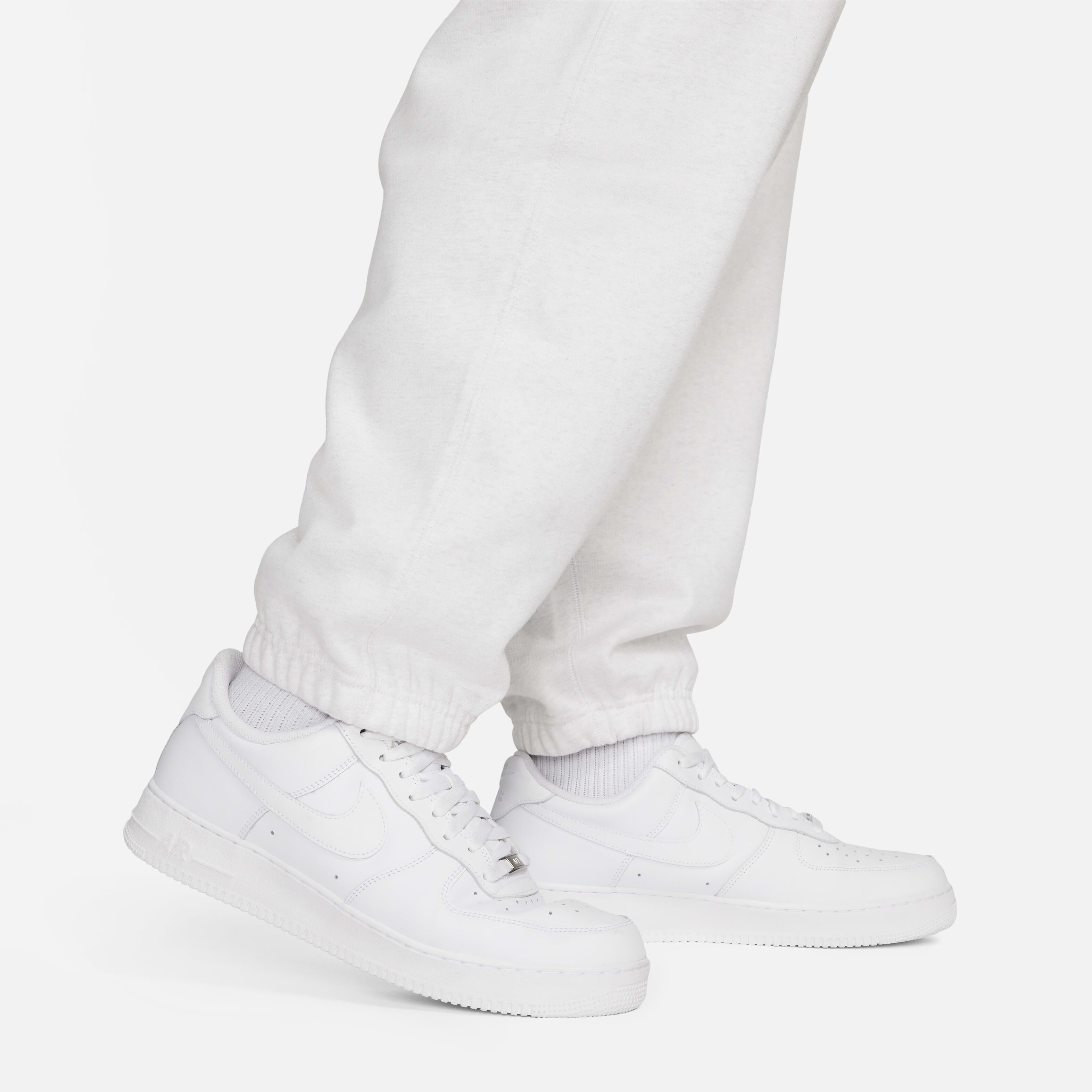 نايكي سولو سووش image number 11