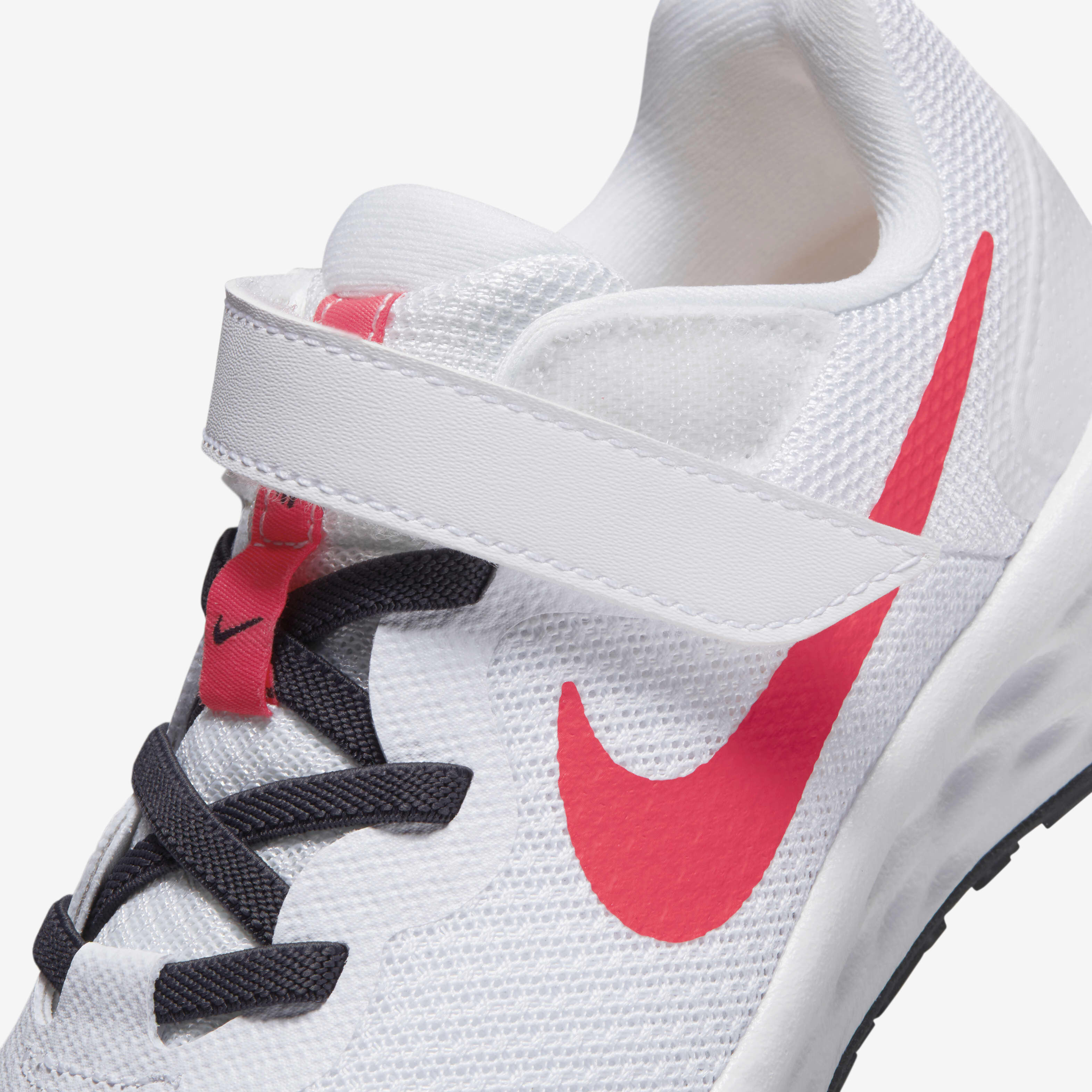 Nike Revolution 6 image number 8